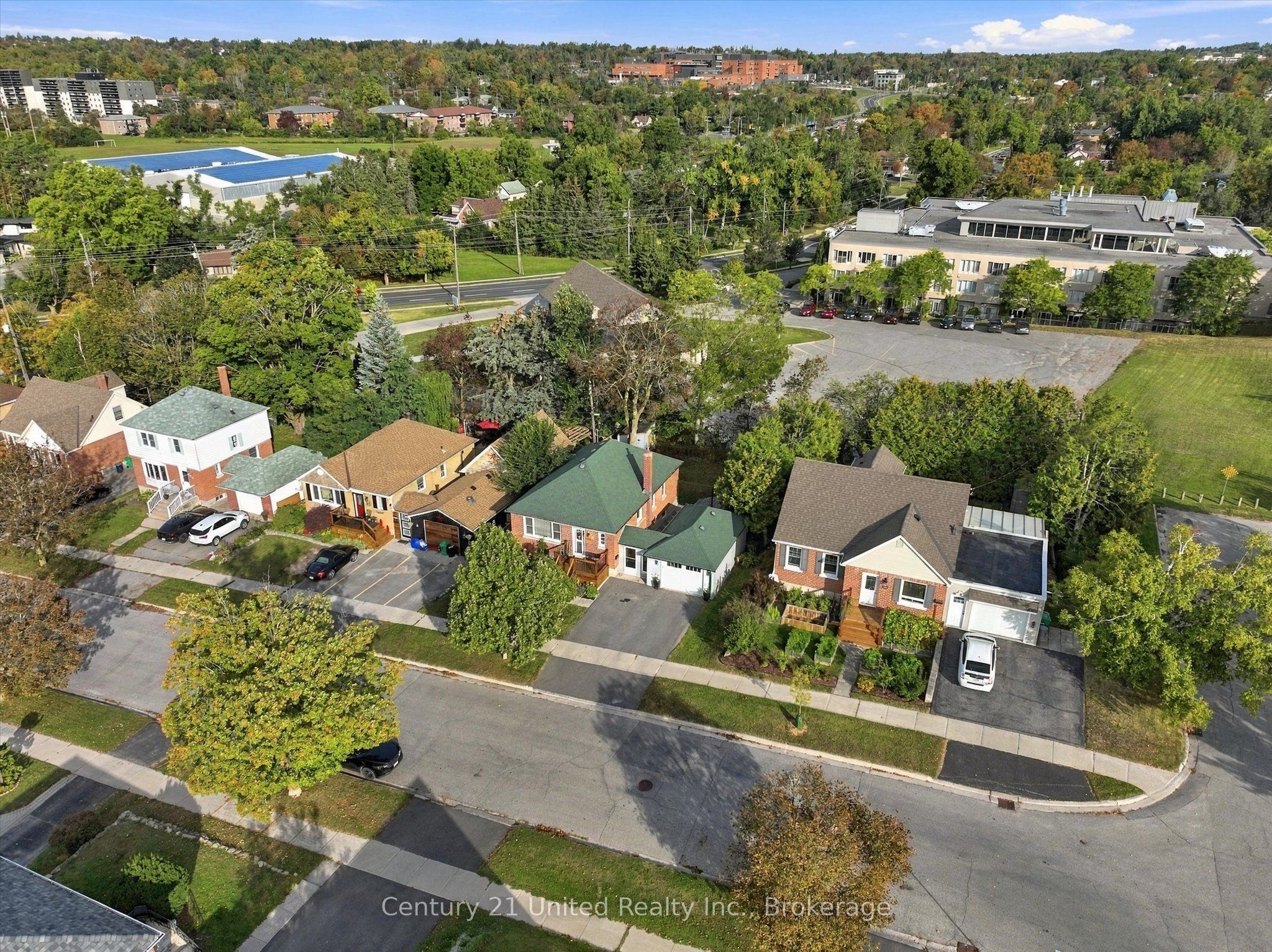 766 Devon Avenue Property Photo 36