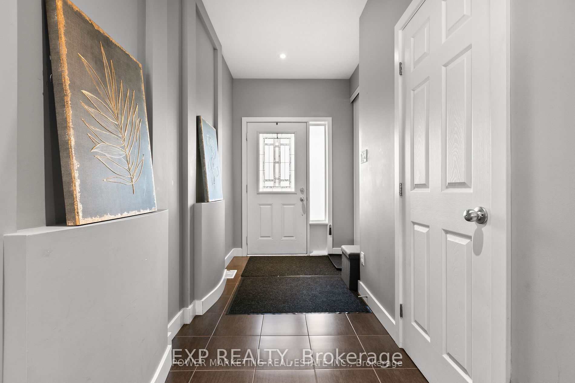 2200 Nantes Street Property Photo 10
