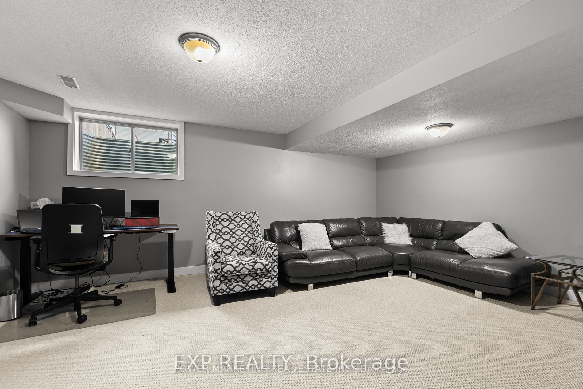 2200 Nantes Street Property Photo 21