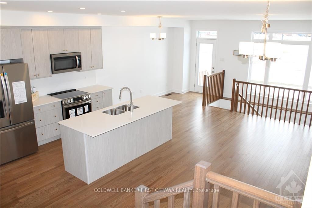 527 Corretto Place Property Photo 7