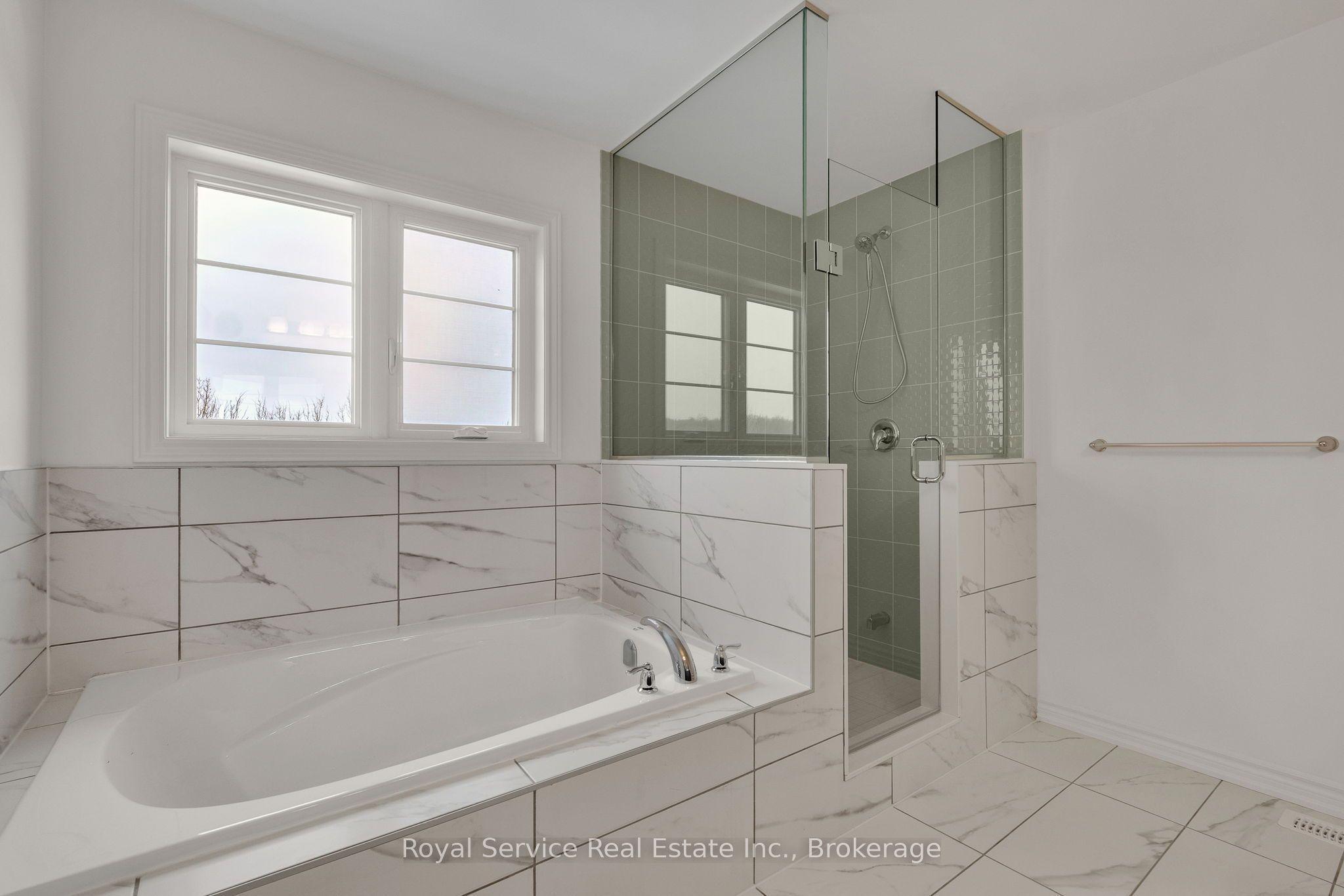 472 Trevor Street Property Photo 14