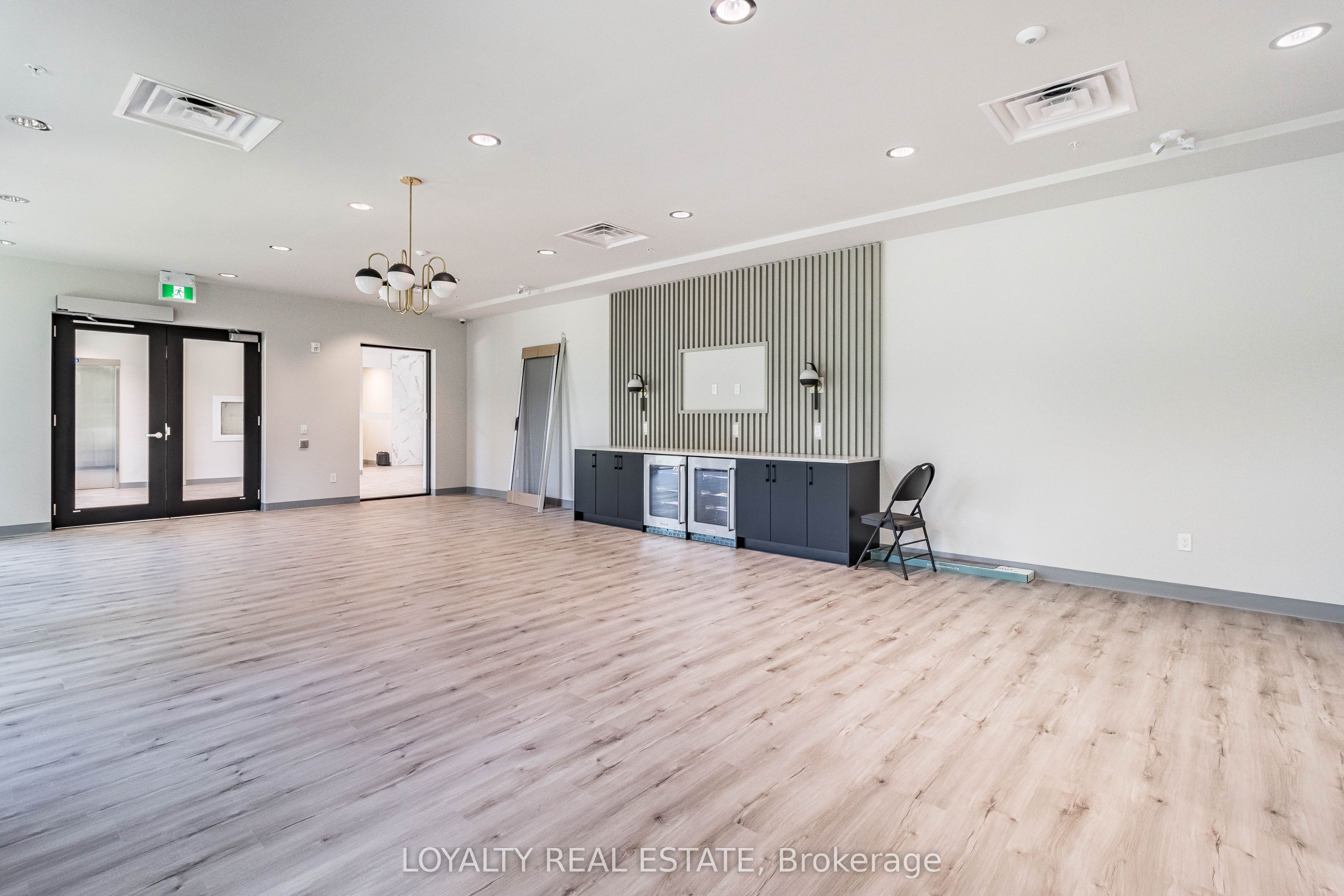103 Roger Street 601 Property Photo 8
