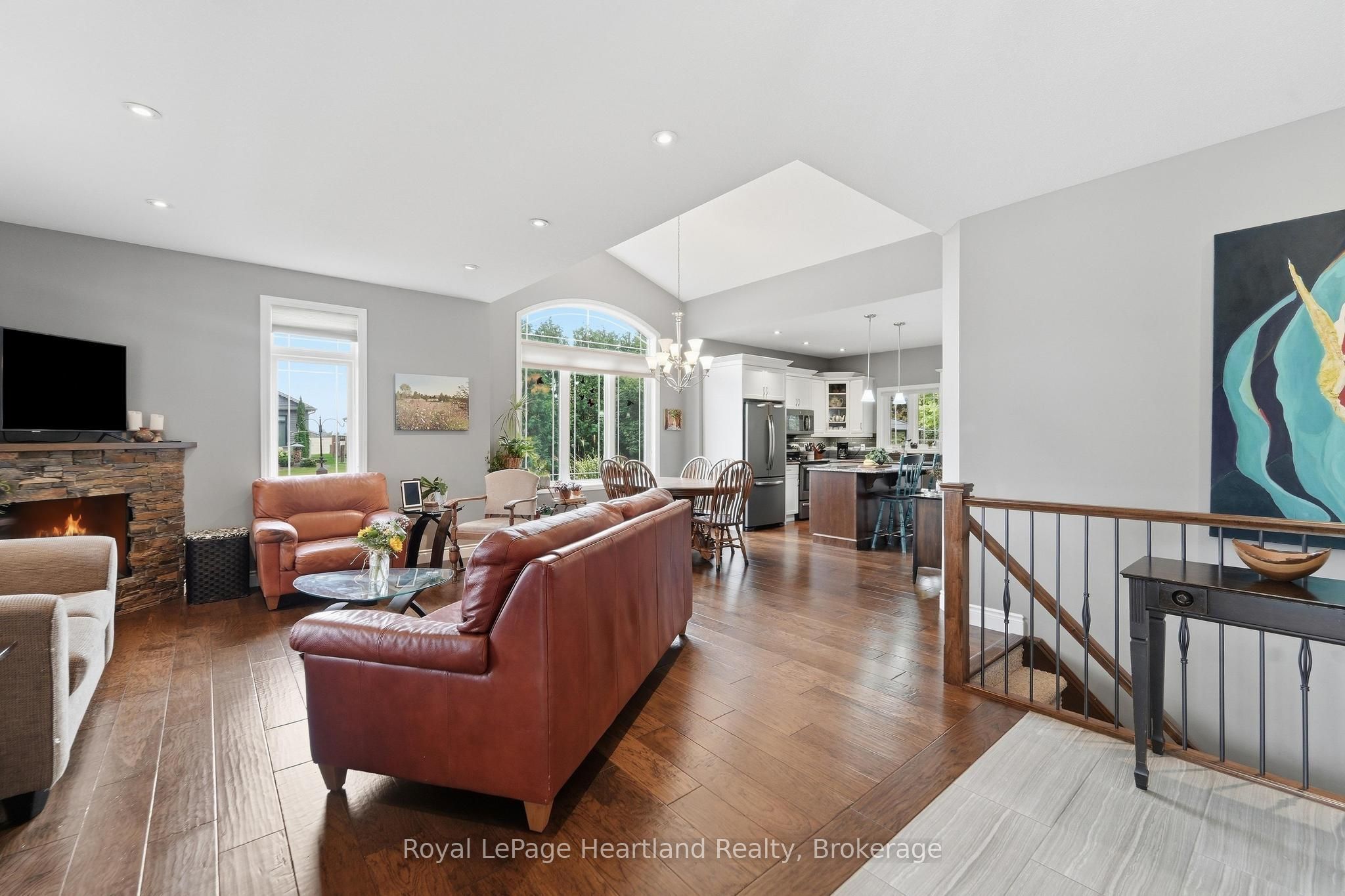 285 Darling Boulevard Property Photo 7