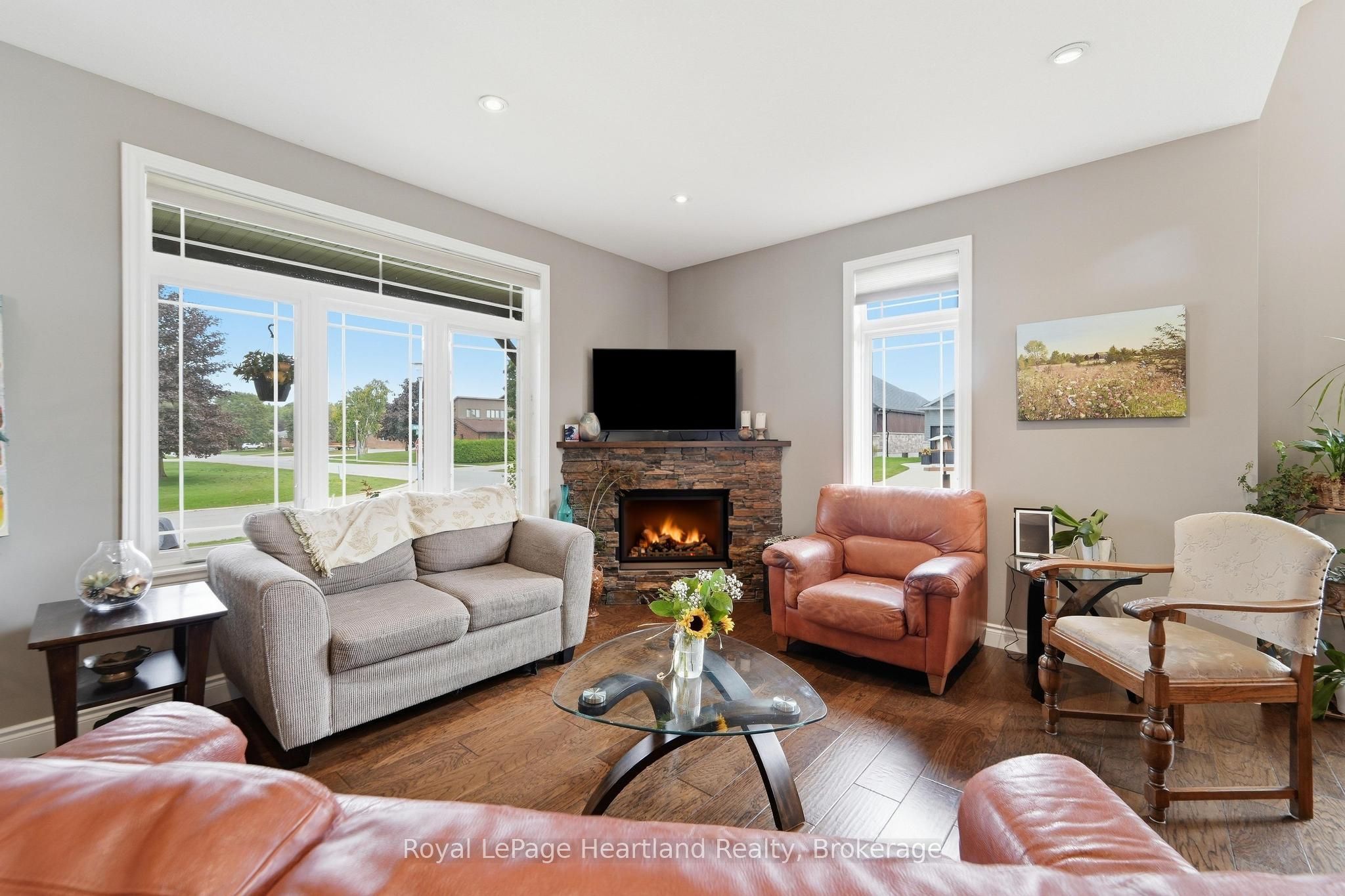 285 Darling Boulevard Property Photo 9