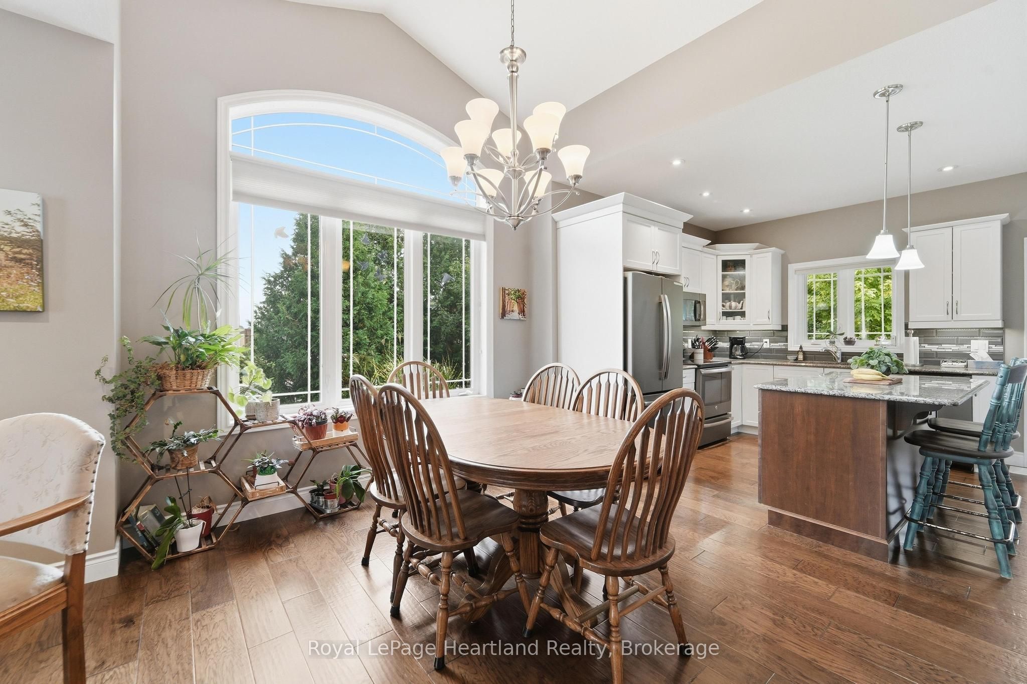 285 Darling Boulevard Property Photo 11