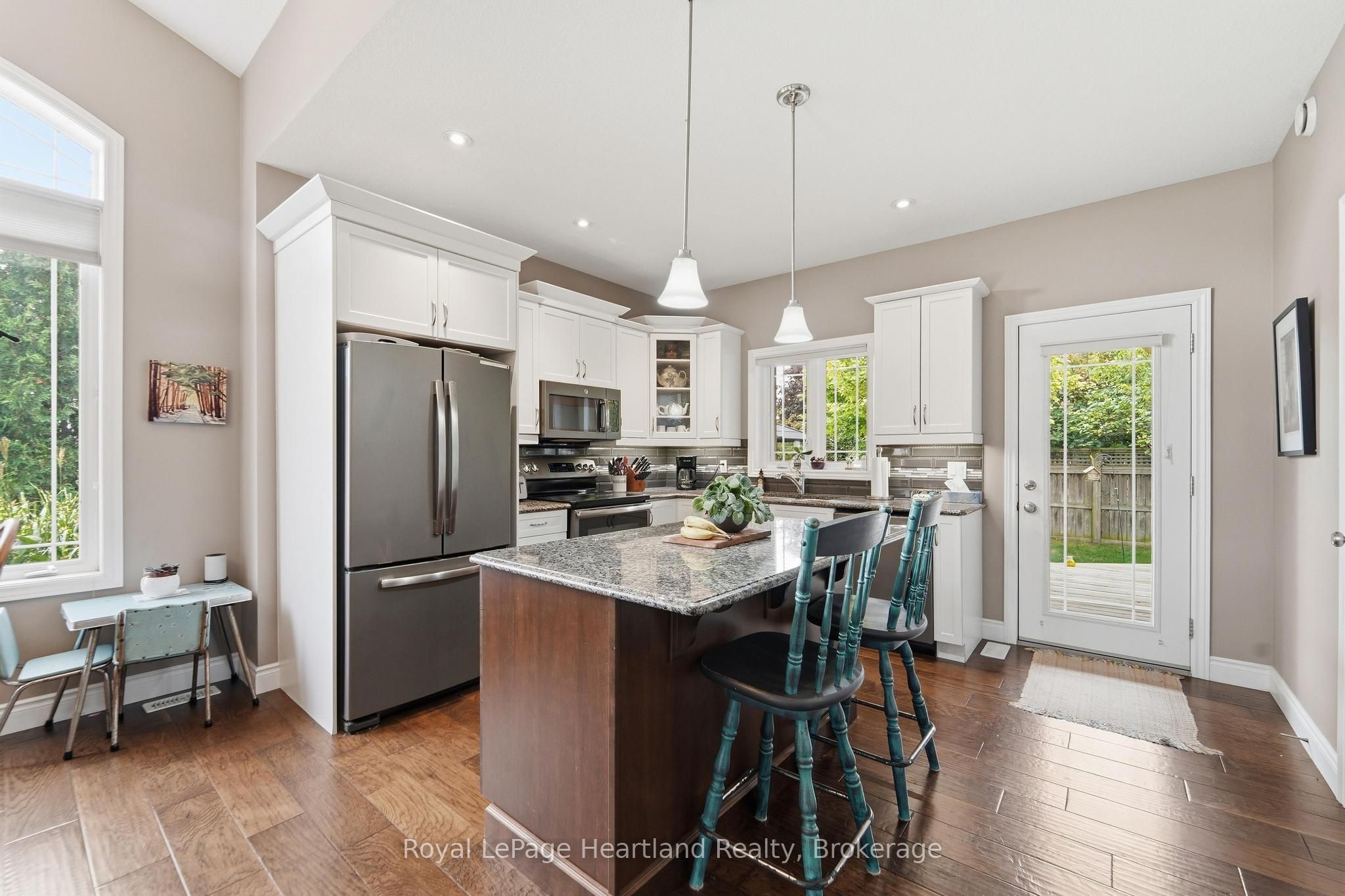 285 Darling Boulevard Property Photo 13