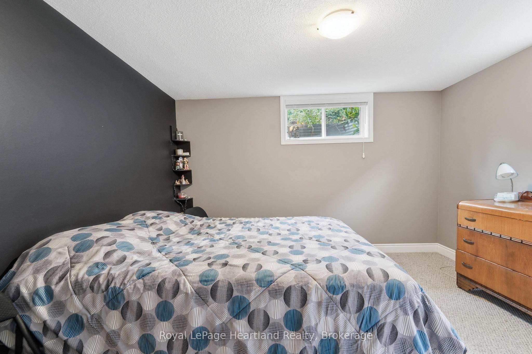 285 Darling Boulevard Property Photo 32