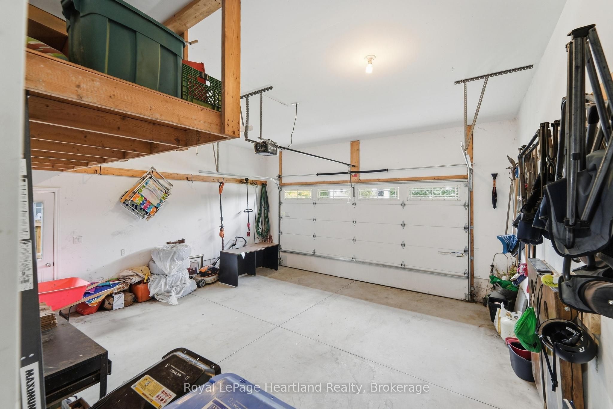 285 Darling Boulevard Property Photo 37