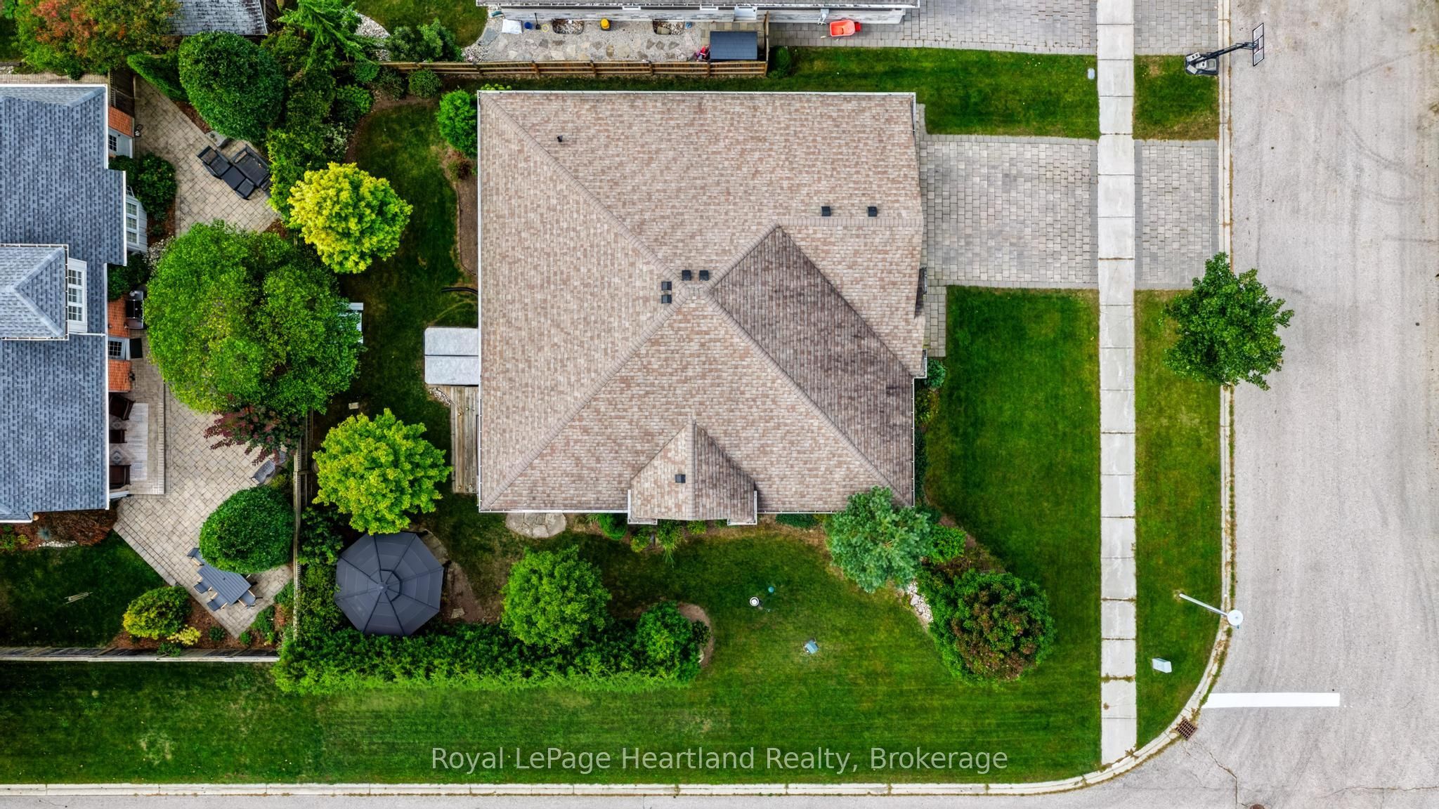 285 Darling Boulevard Property Photo 42