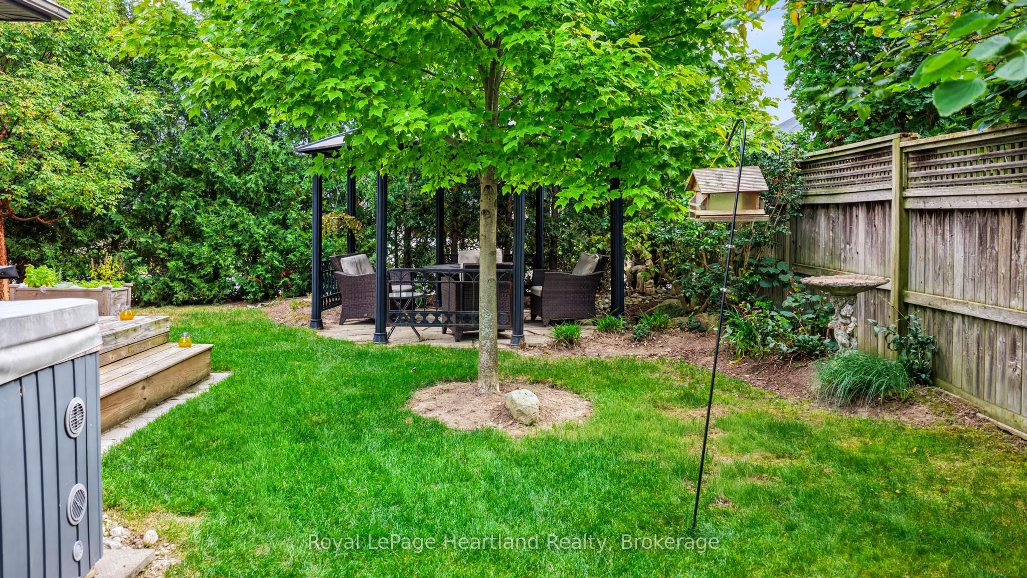 285 Darling Boulevard Property Photo 47