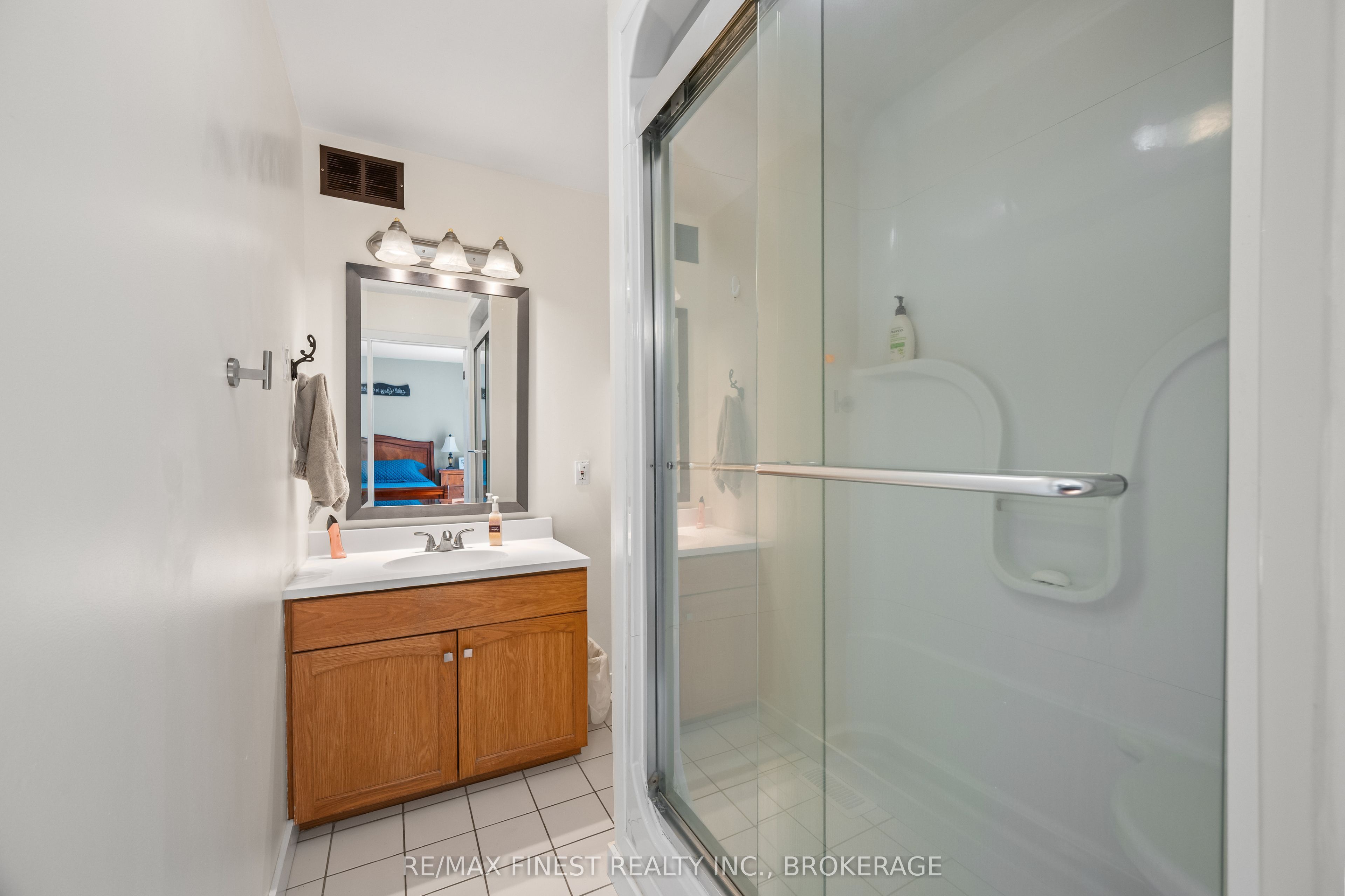 2442 Keeley Road Property Photo 22