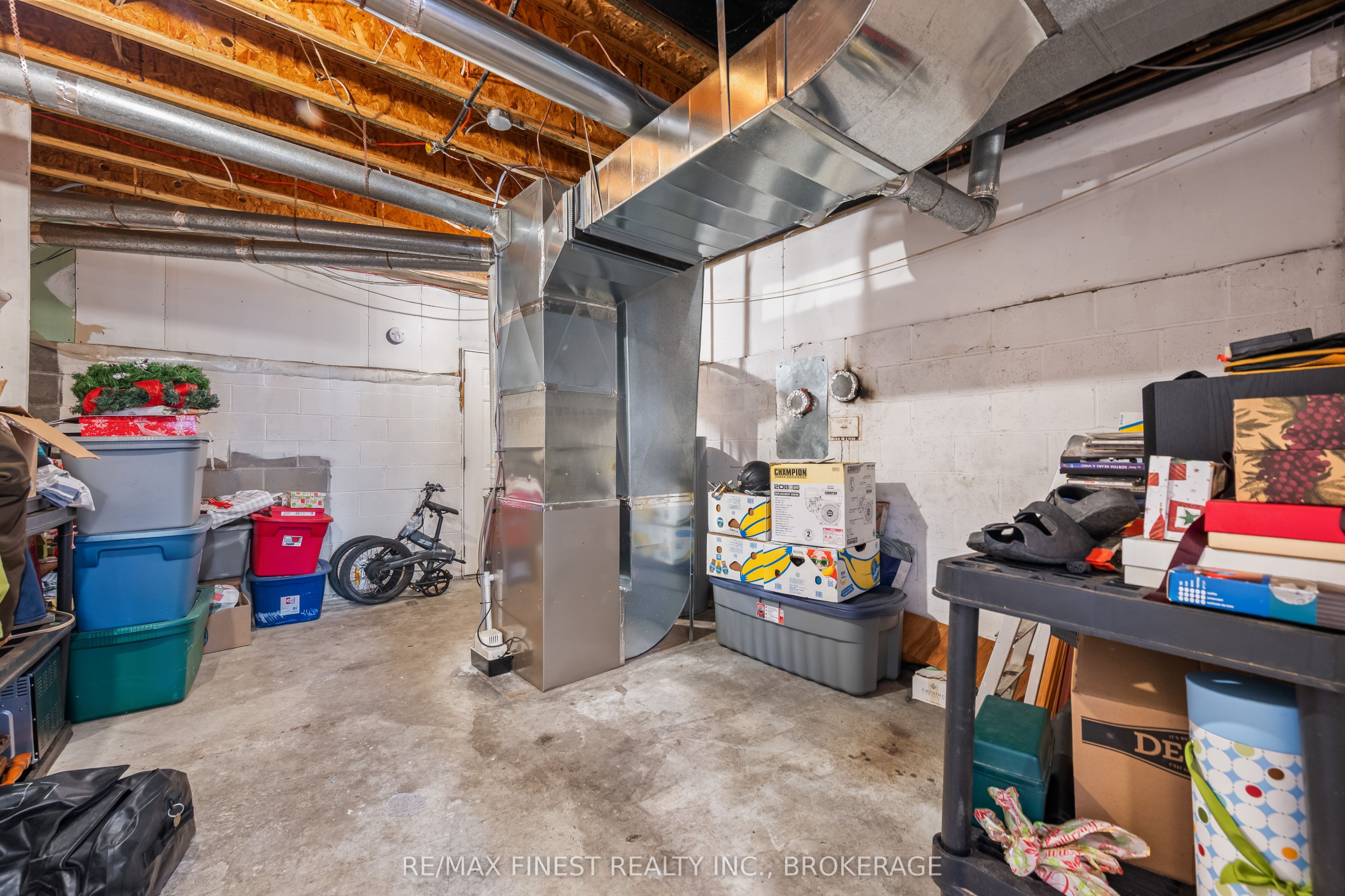 2442 Keeley Road Property Photo 32