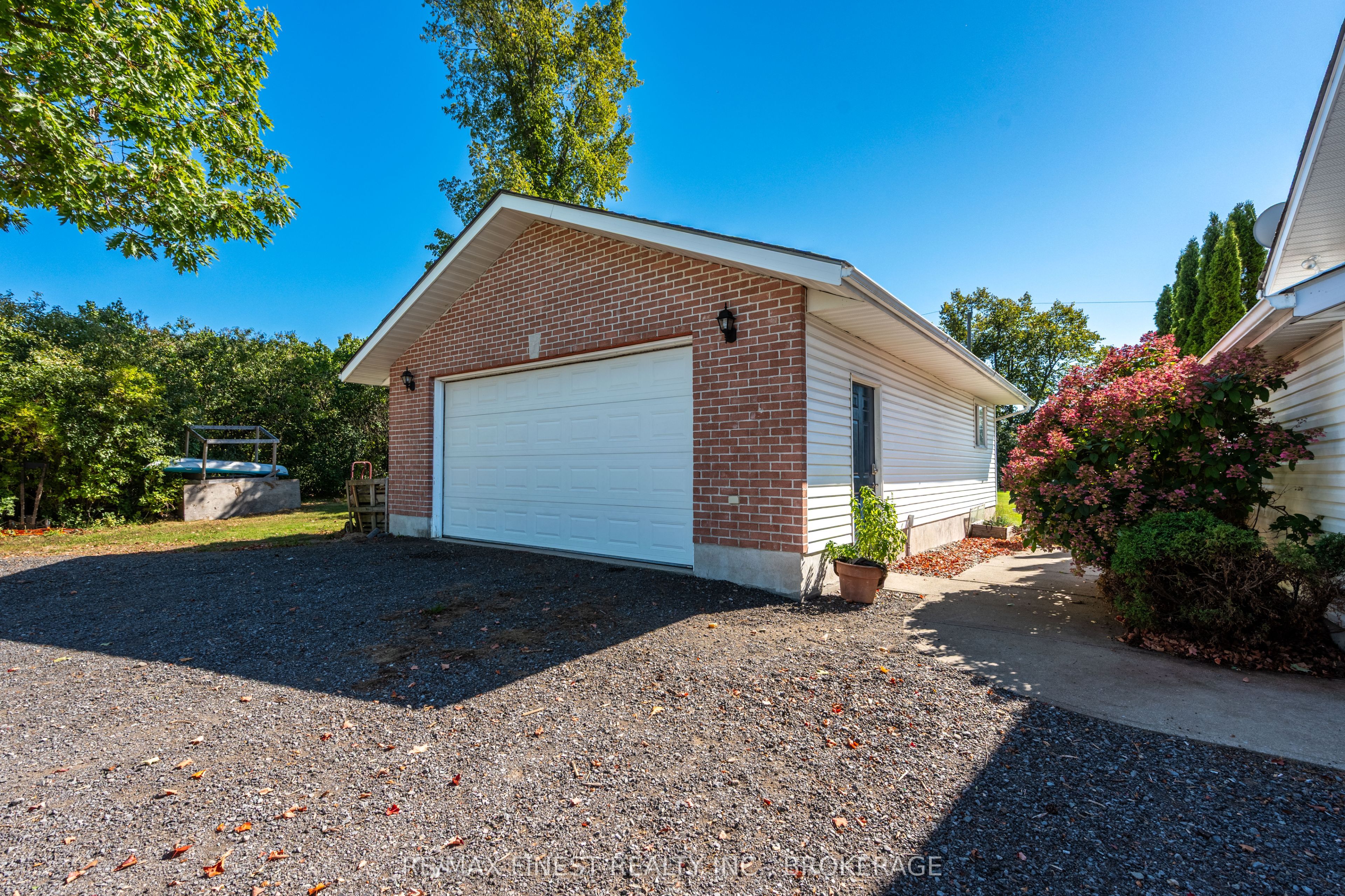 2442 Keeley Road Property Photo 36