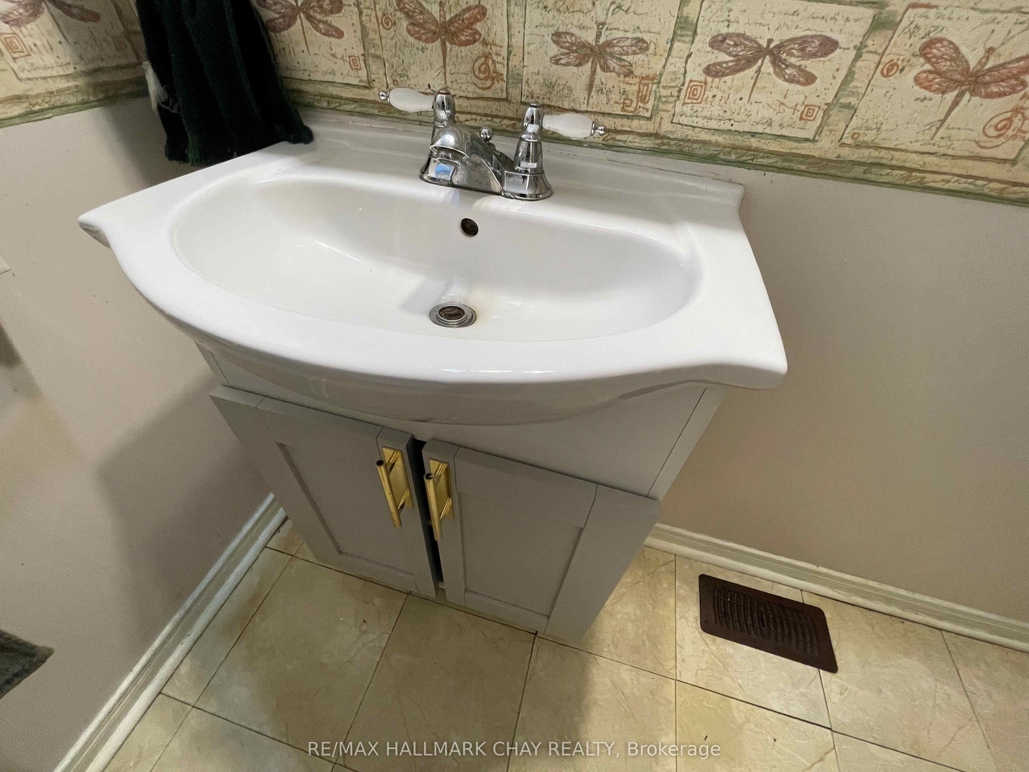 85 Mississauga Avenue Property Photo 7