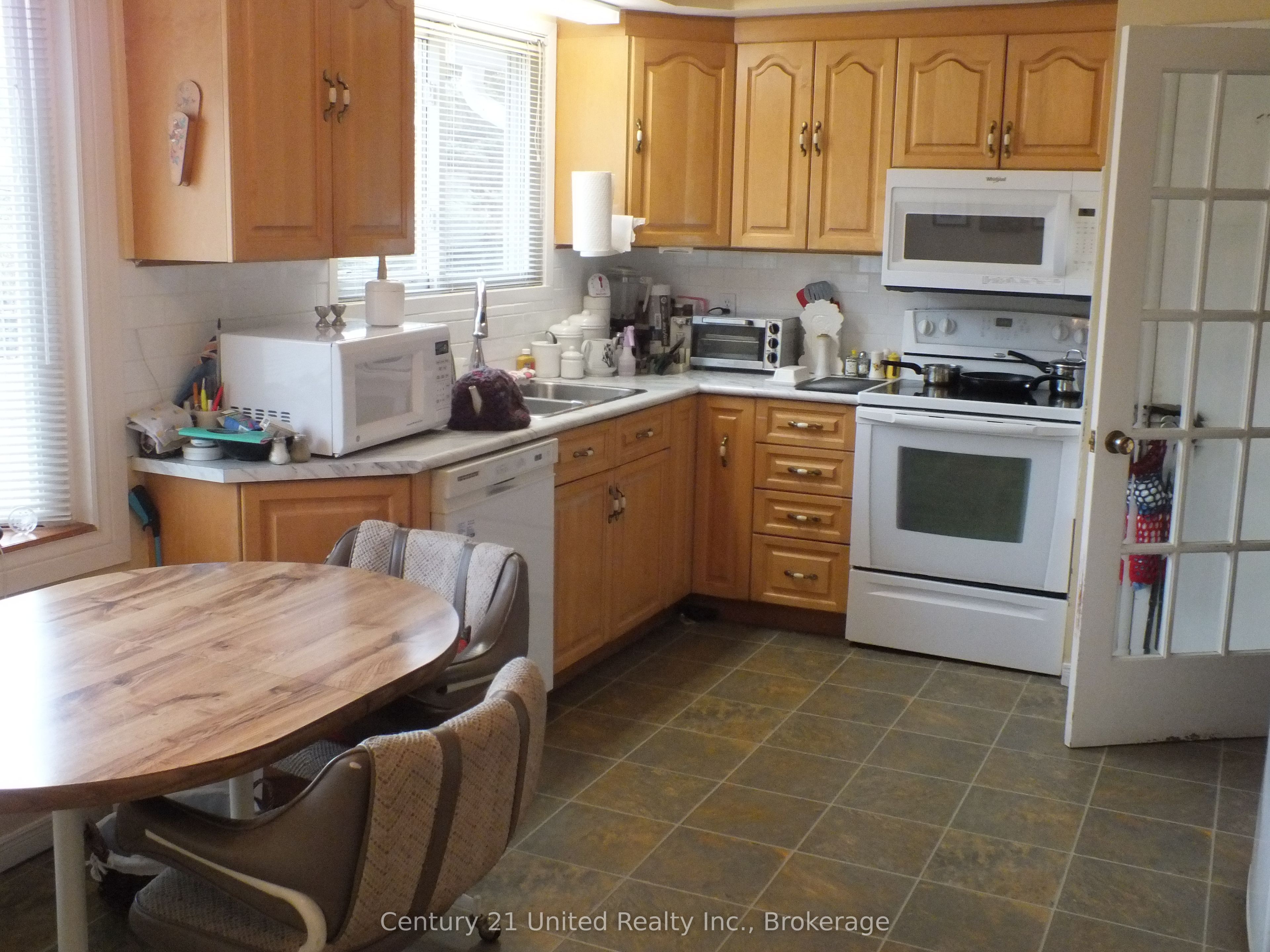 309 Lindan Avenue Property Photo 7