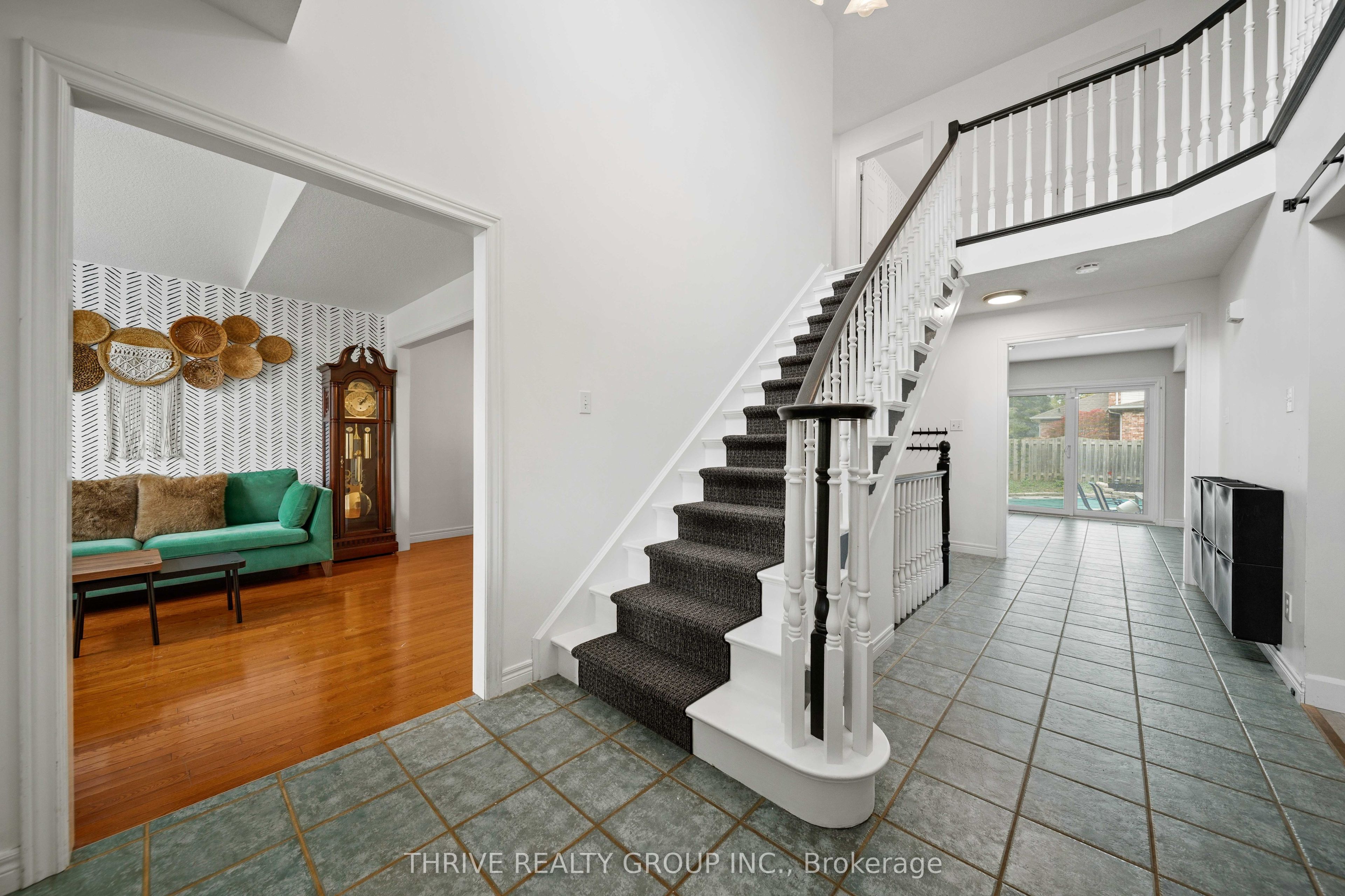 70 Pinebrook Court Property Photo 3