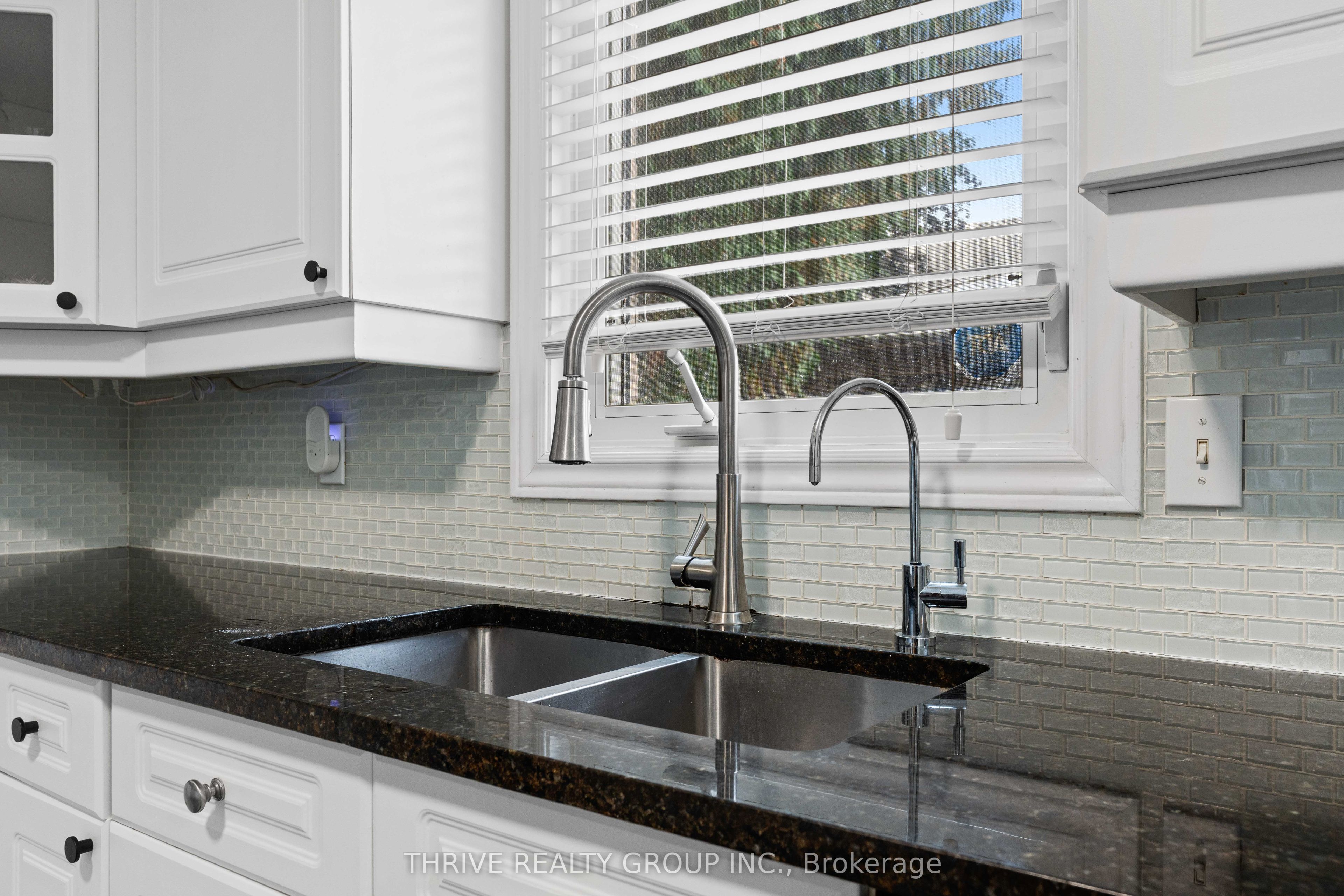 70 Pinebrook Court Property Photo 6