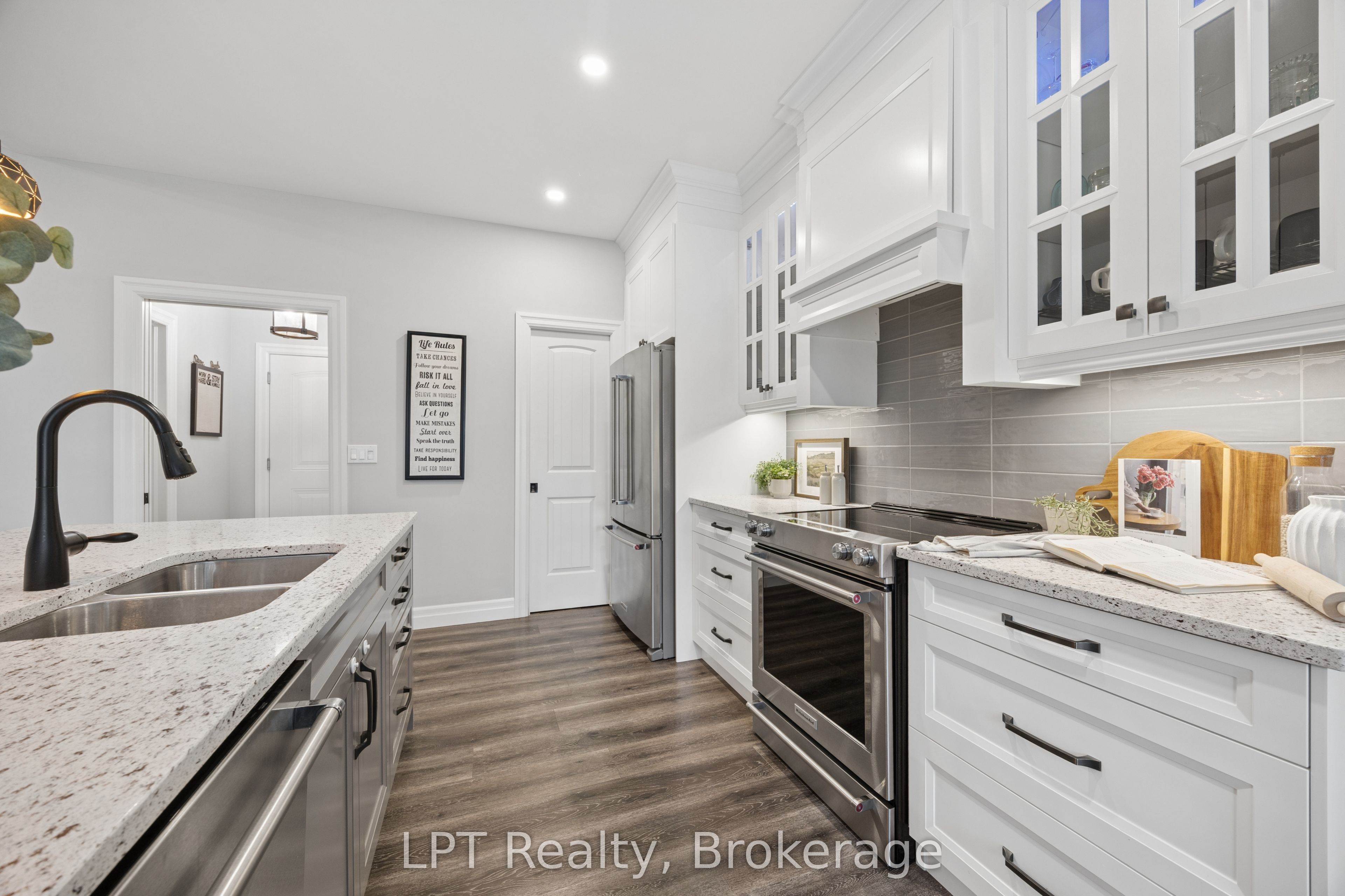 80 Ambrosia Terrace Property Photo 16