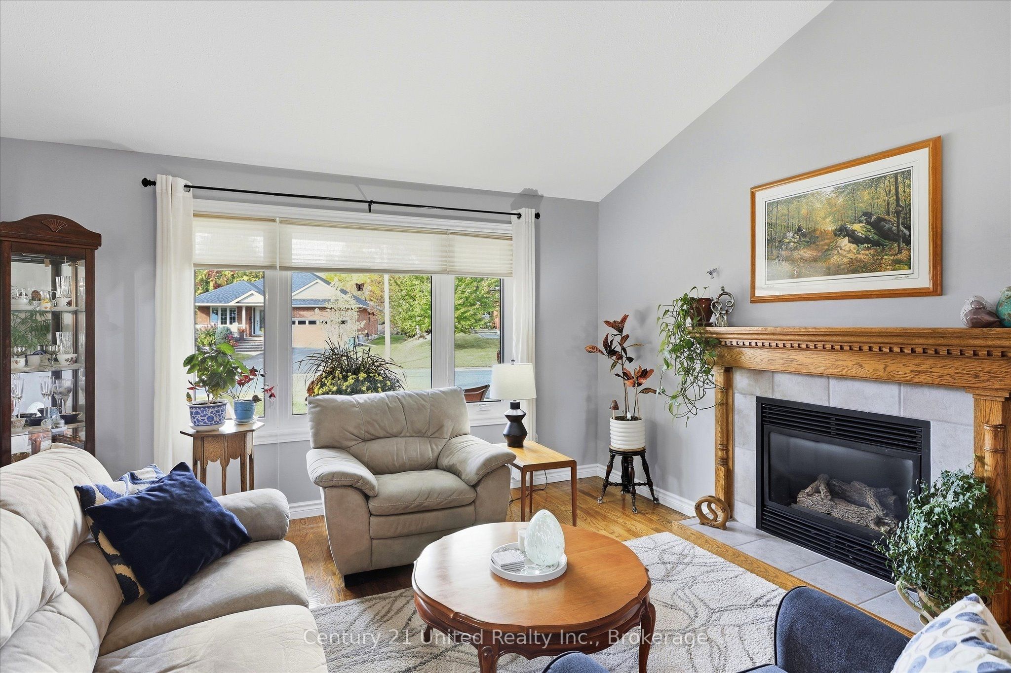 2318 Sumac Street Property Photo 3