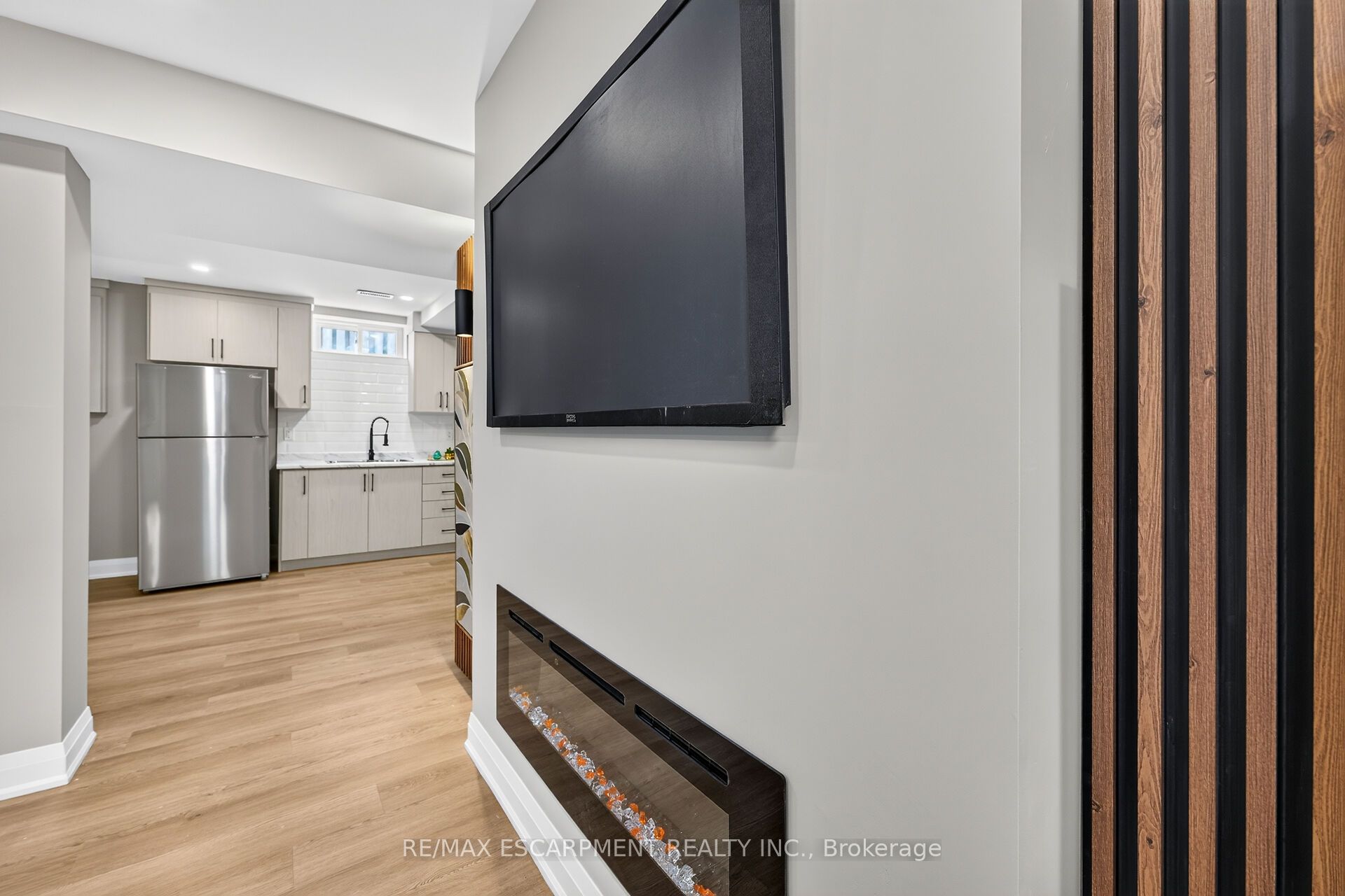 150 Howard Avenue Property Photo 28