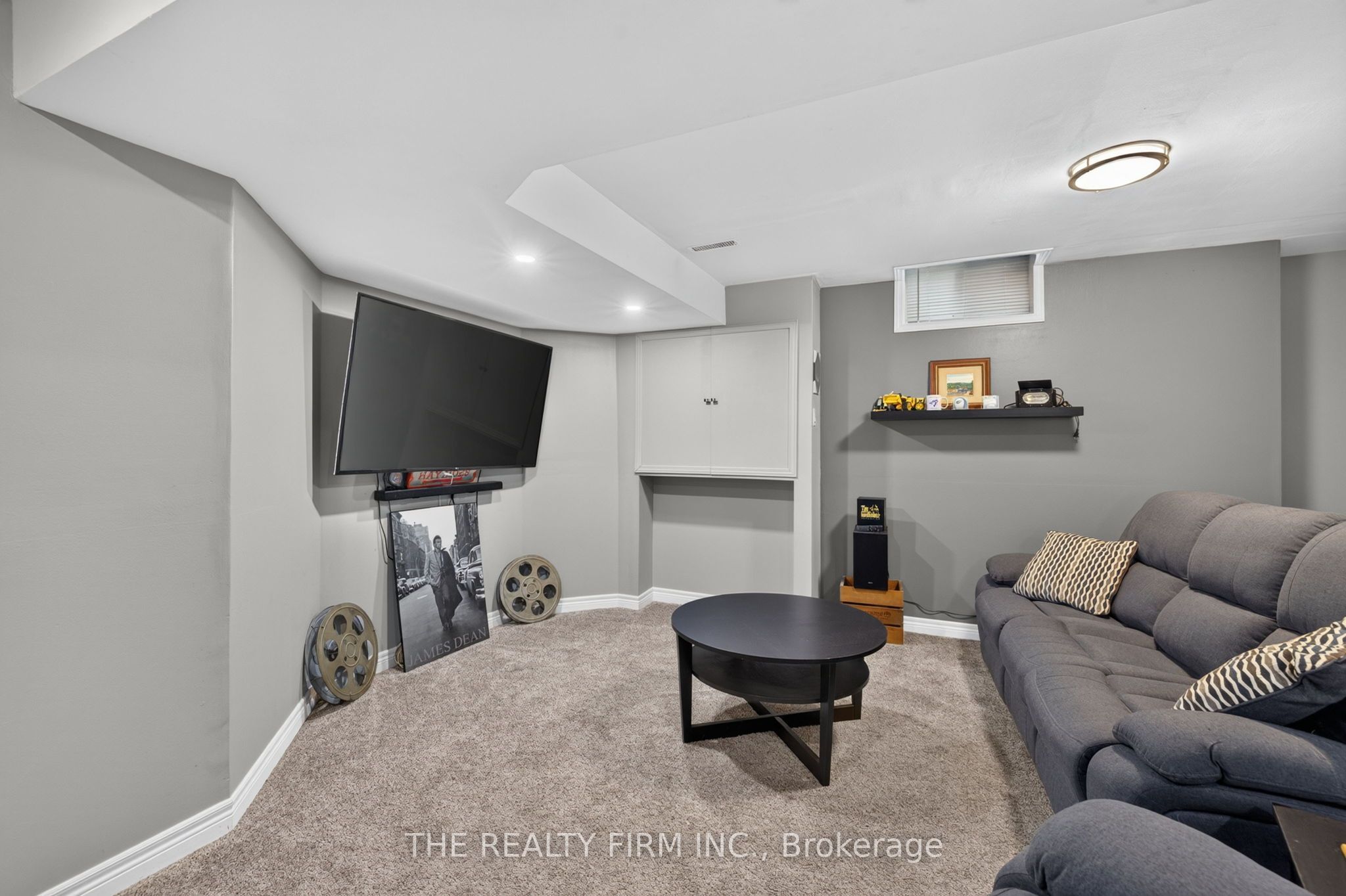 6 Oakdale Place Property Photo 24