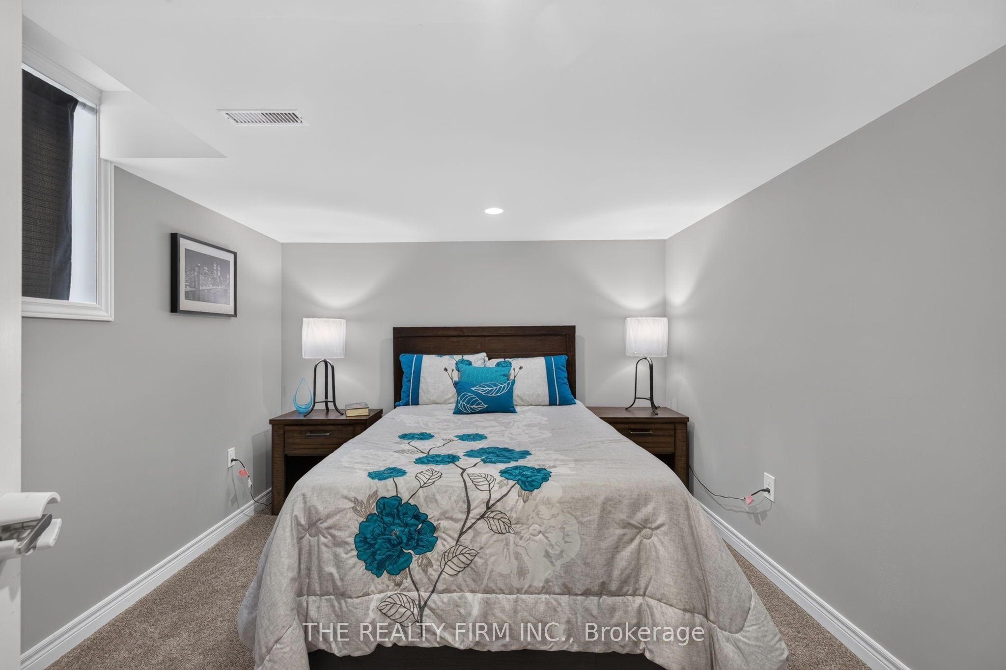 6 Oakdale Place Property Photo 27