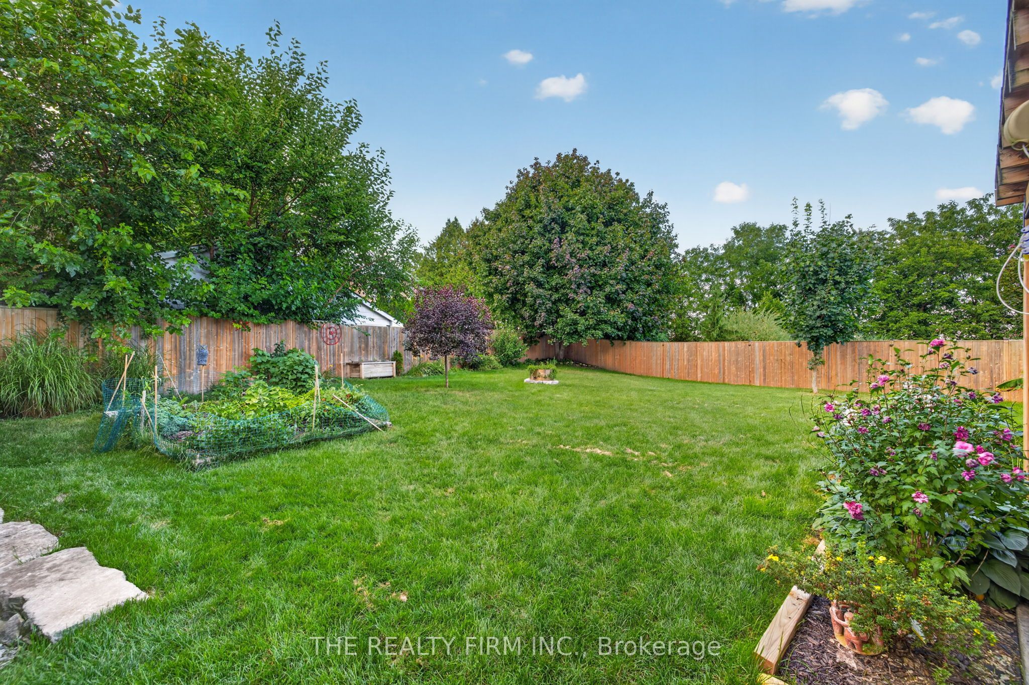 6 Oakdale Place Property Photo 31