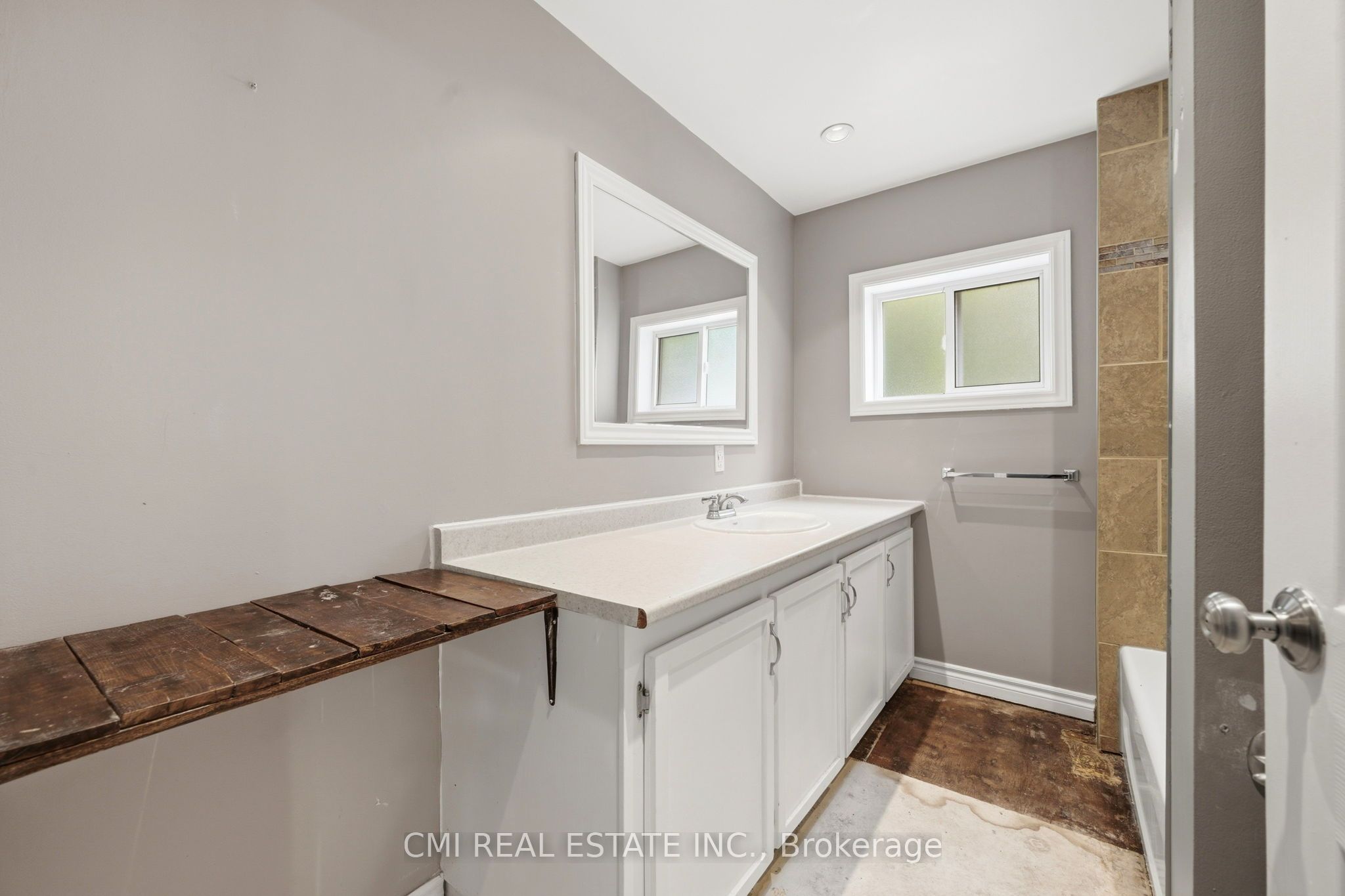 12 Argyle Street Property Photo 20