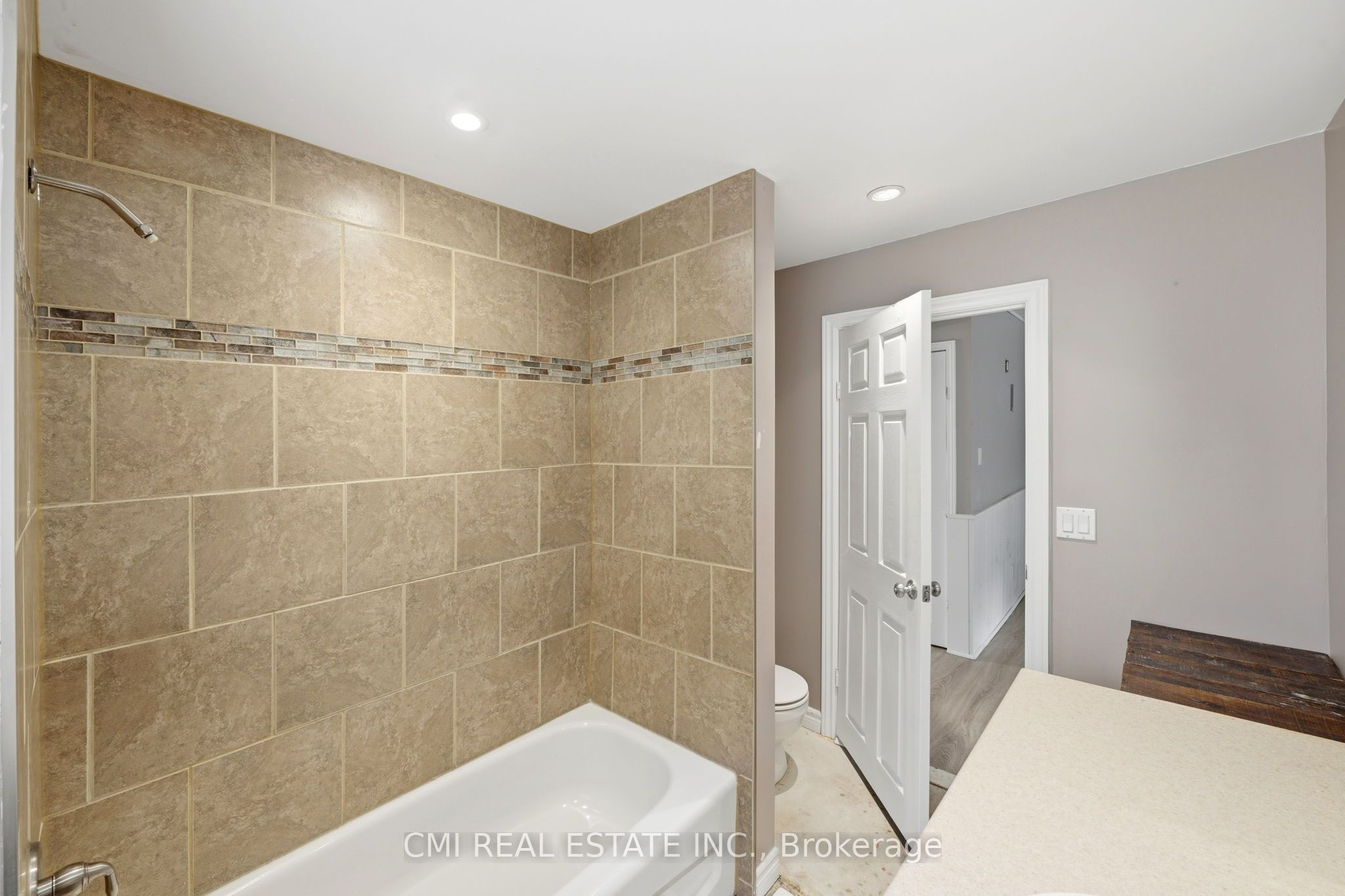 12 Argyle Street Property Photo 21