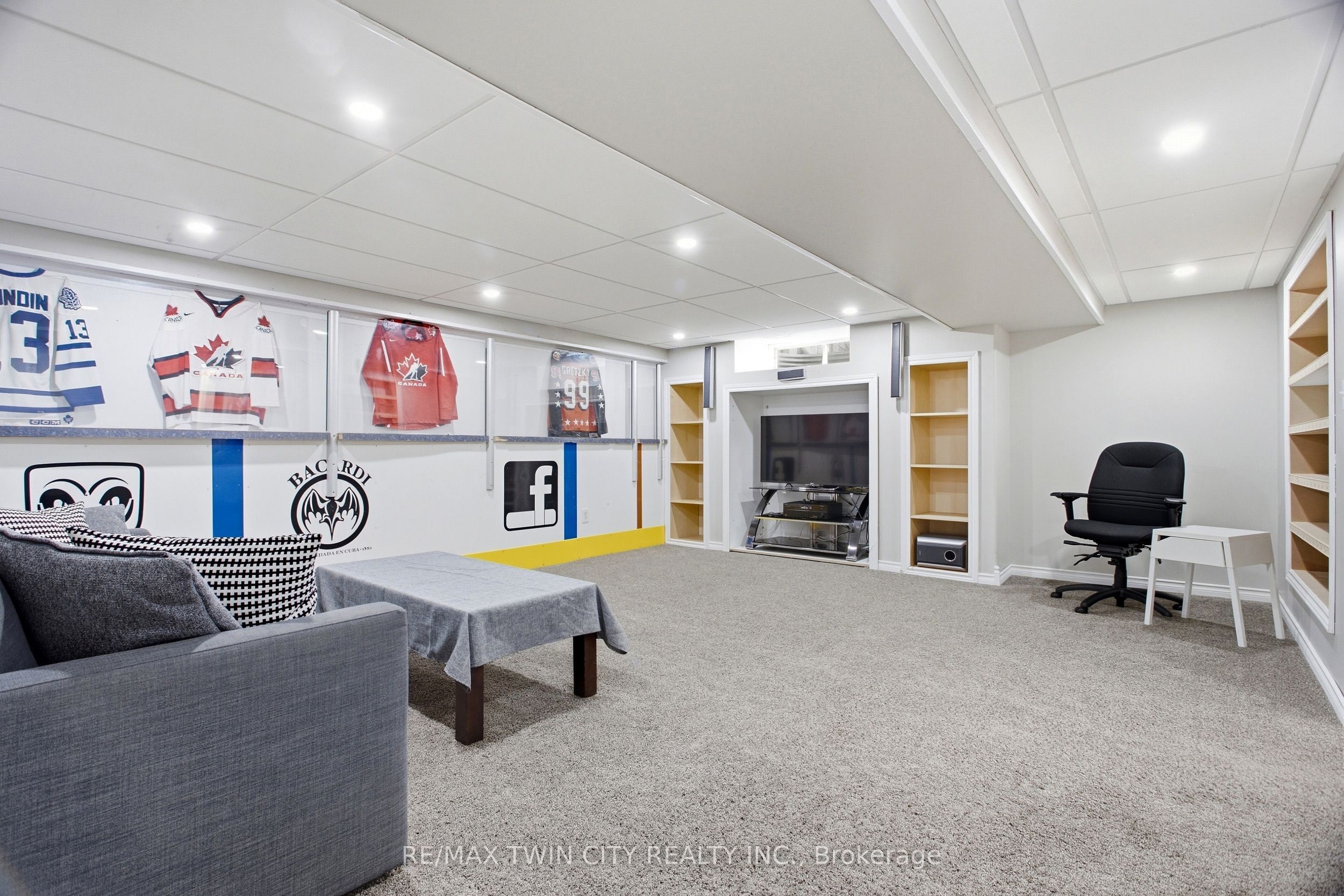 15 Cannes Street Property Photo 39