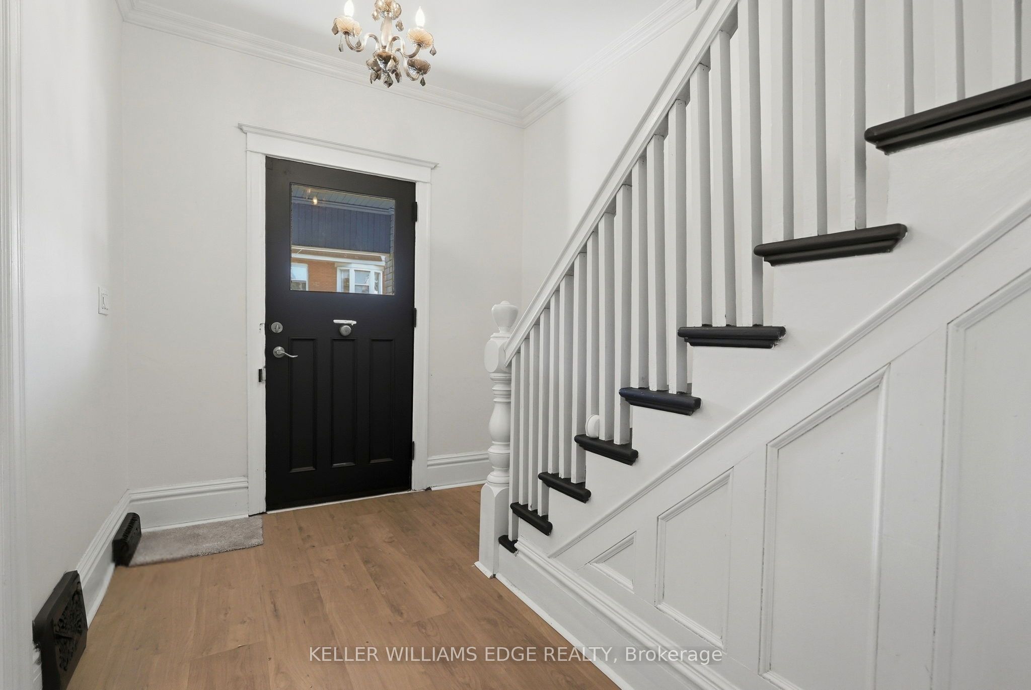 60 Stirton Street Property Photo 2
