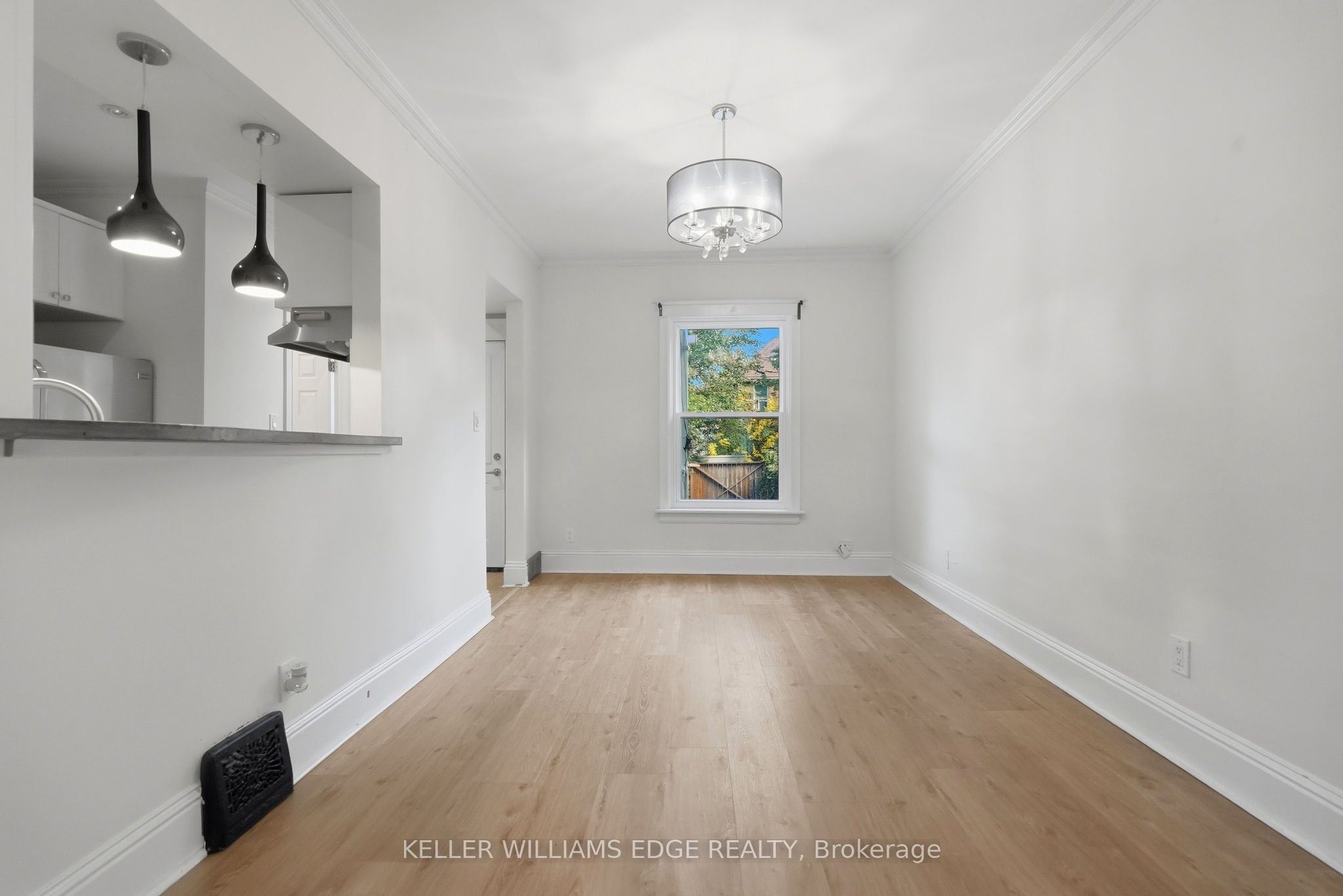 60 Stirton Street Property Photo 8