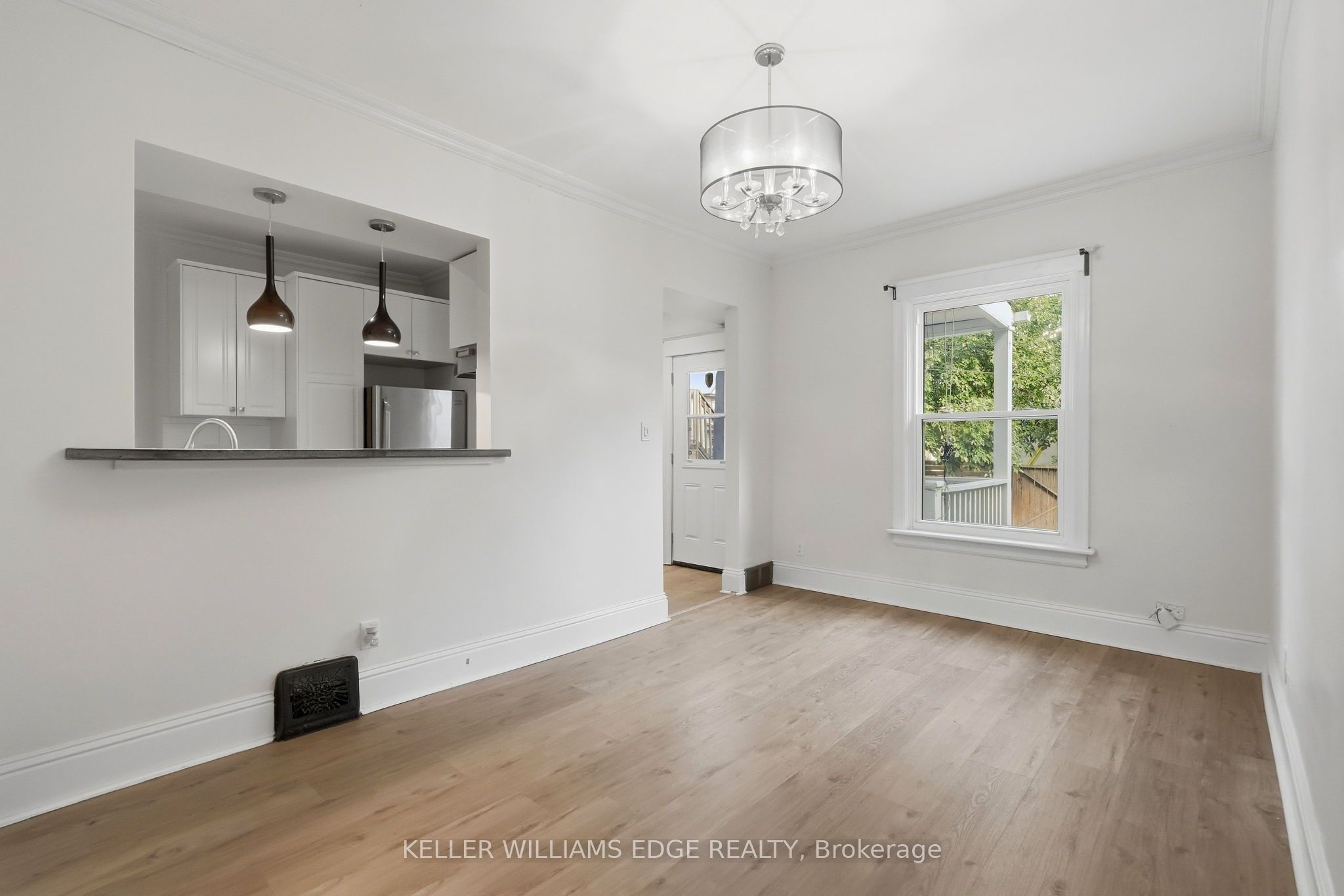 60 Stirton Street Property Photo 9