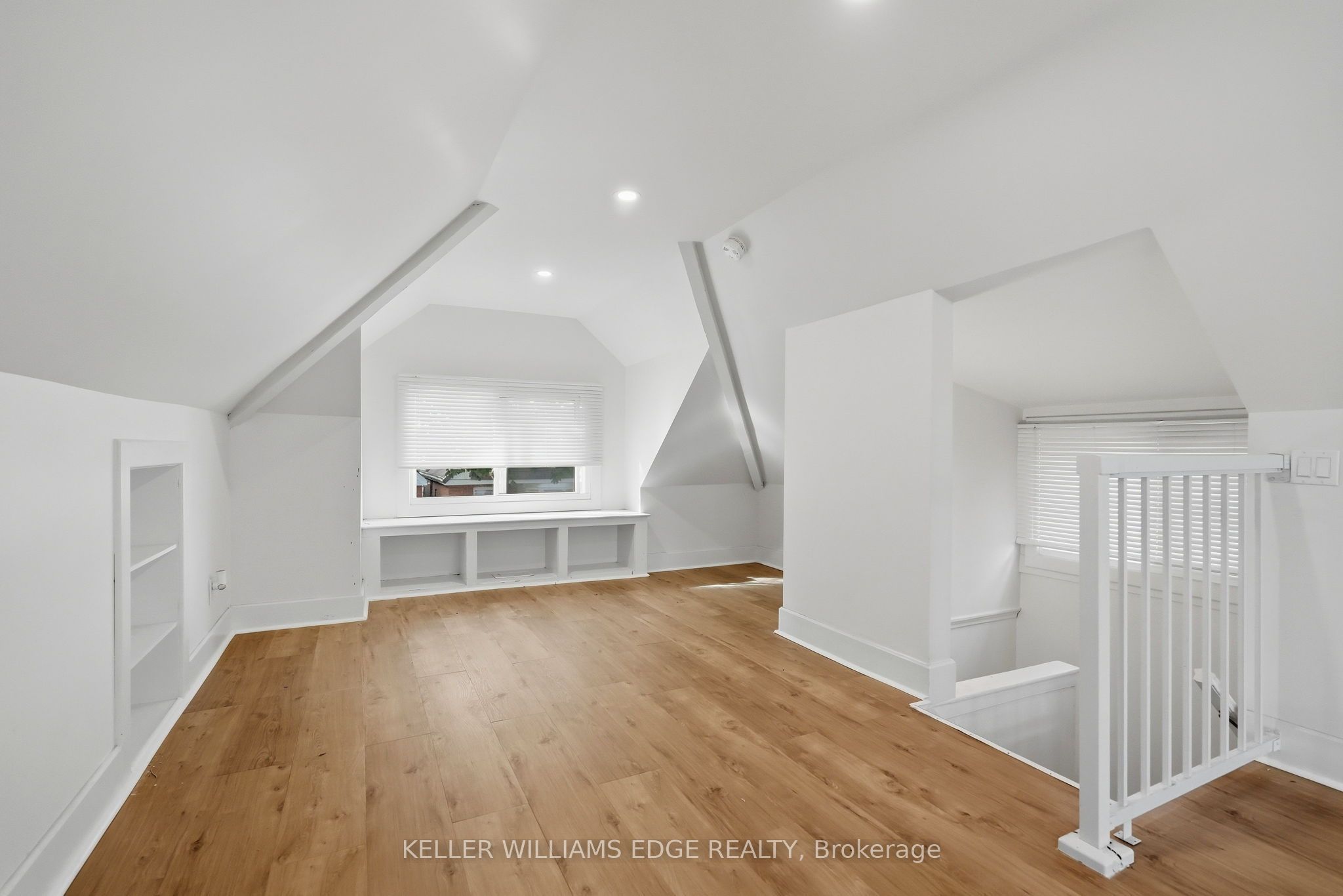 60 Stirton Street Property Photo 30