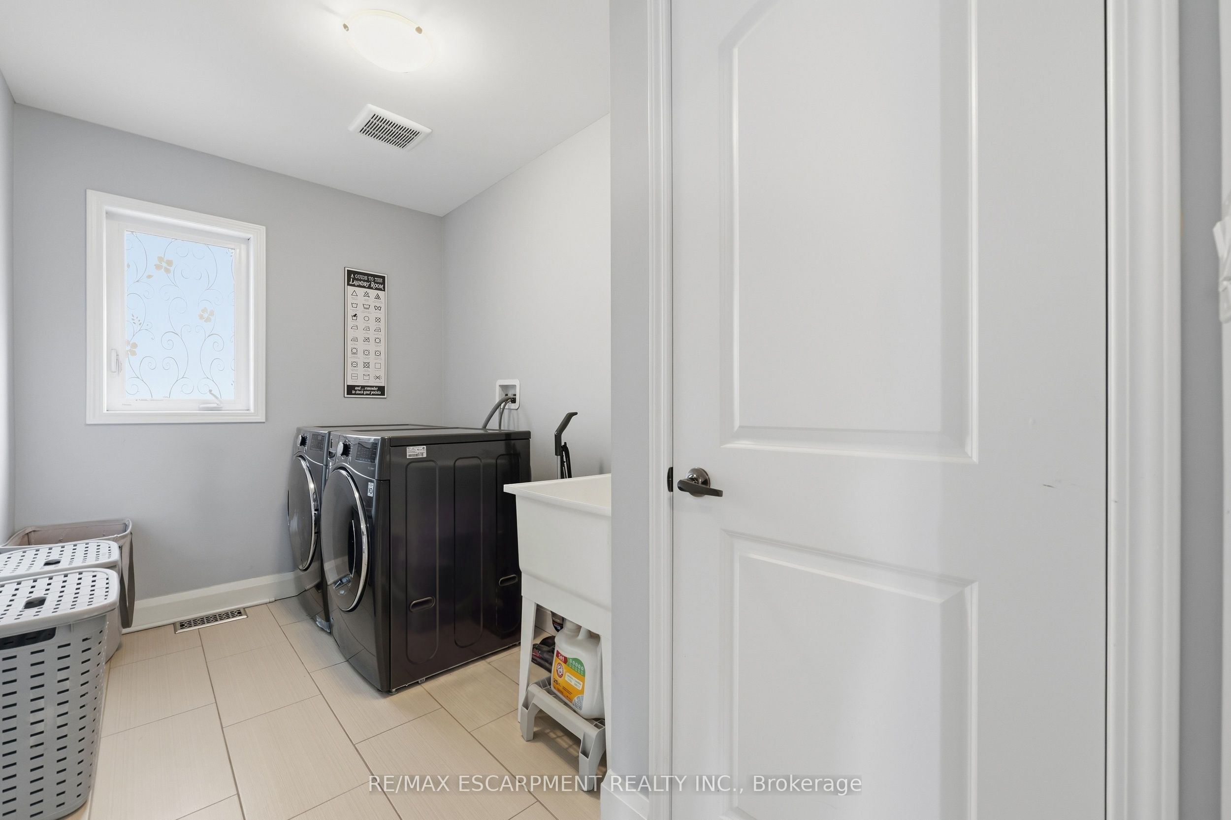 47 Larry Crescent Property Photo 29