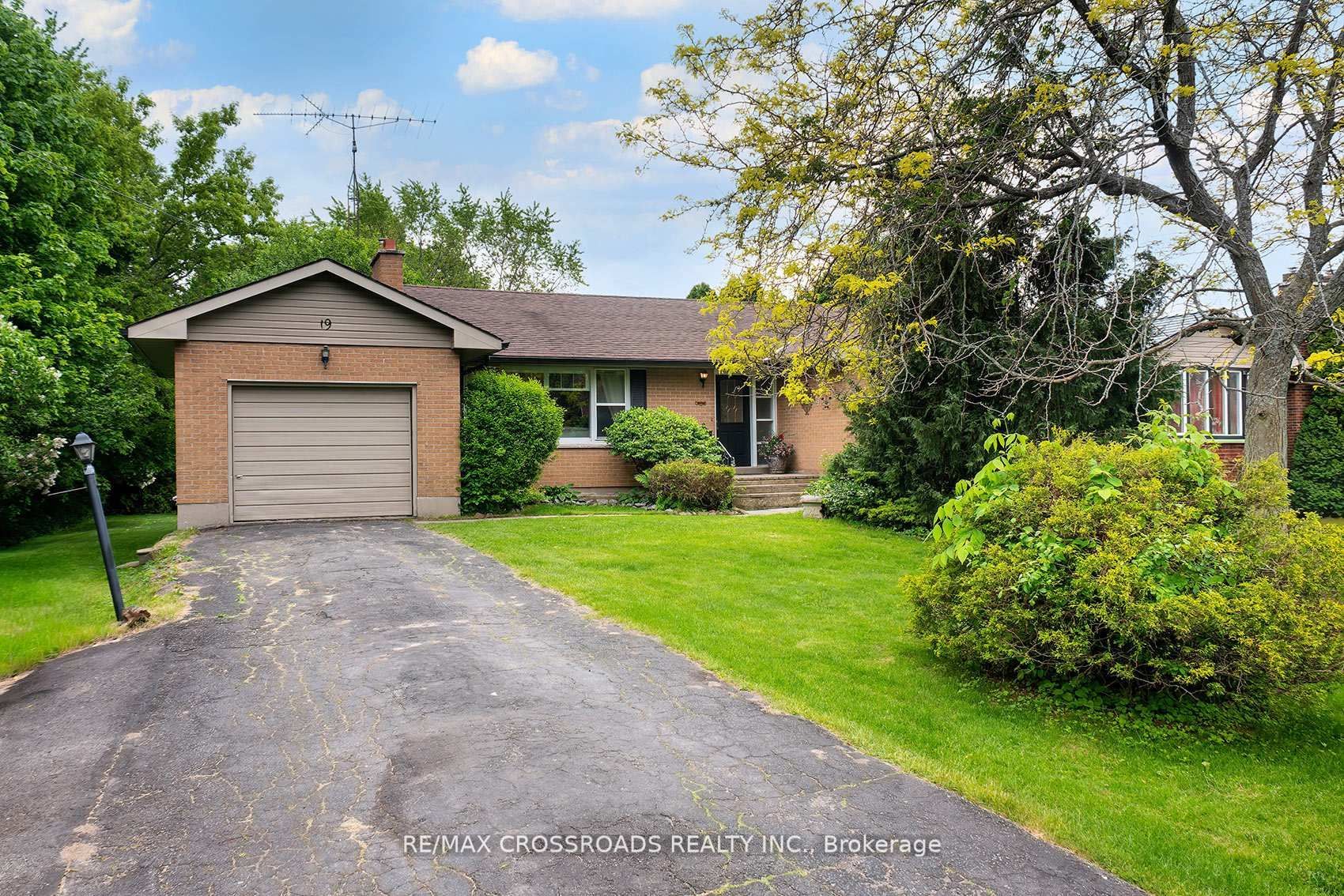 19 Orchard Avenue Property Photo 1