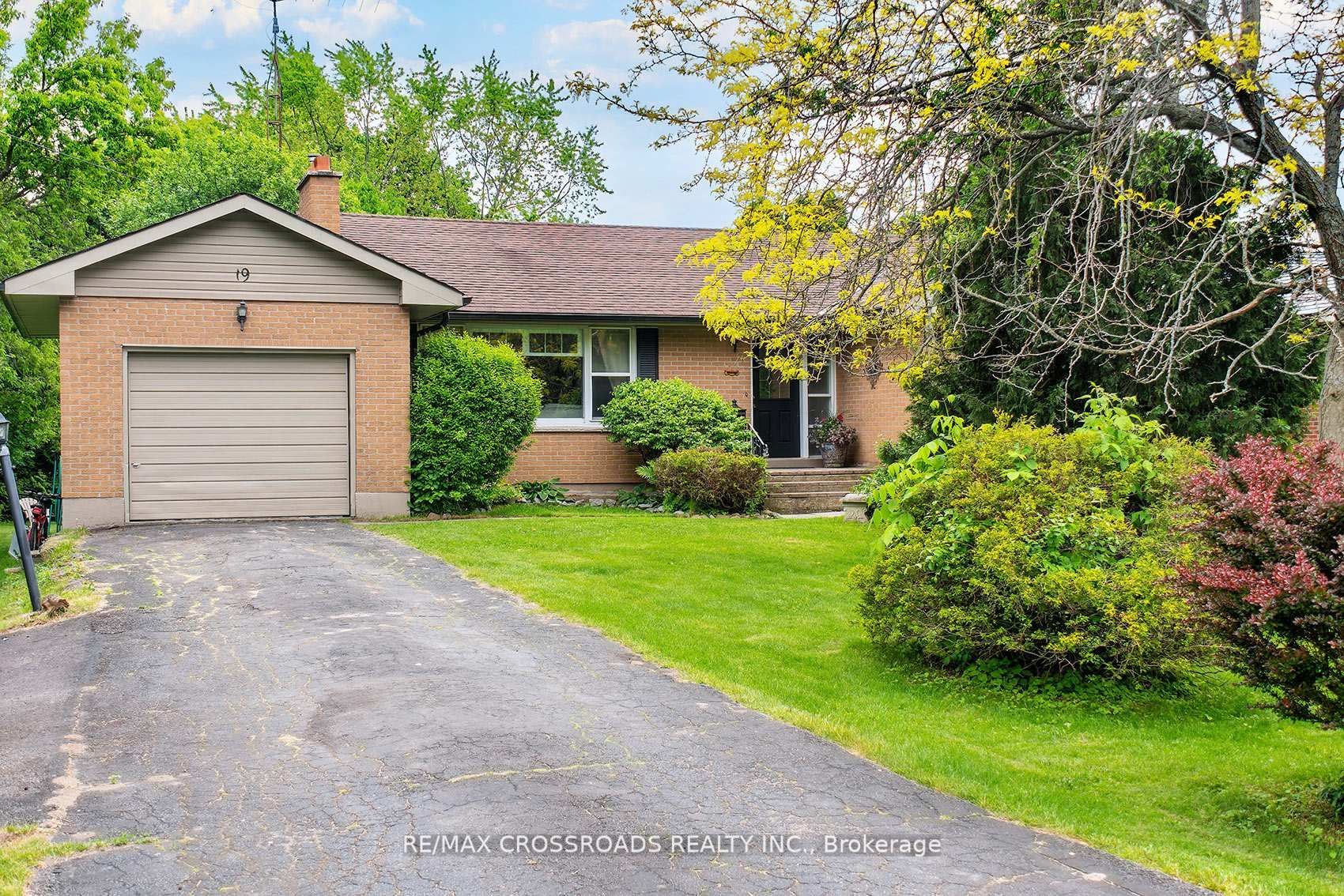 19 Orchard Avenue Property Photo 44
