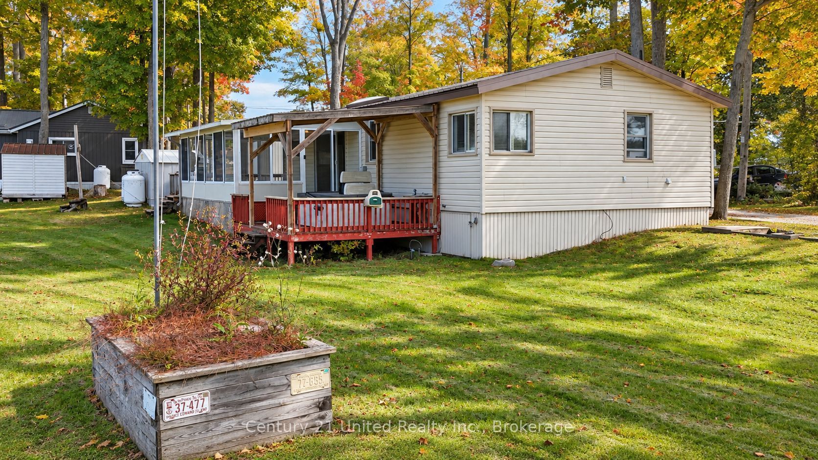 207 Rollies Point Road Property Photo 6