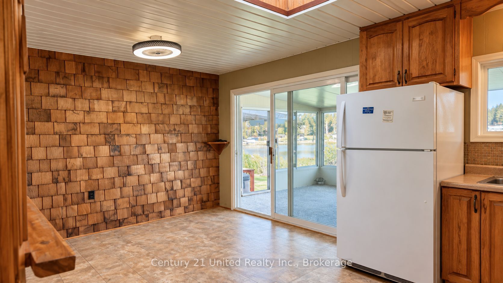 207 Rollies Point Road Property Photo 12