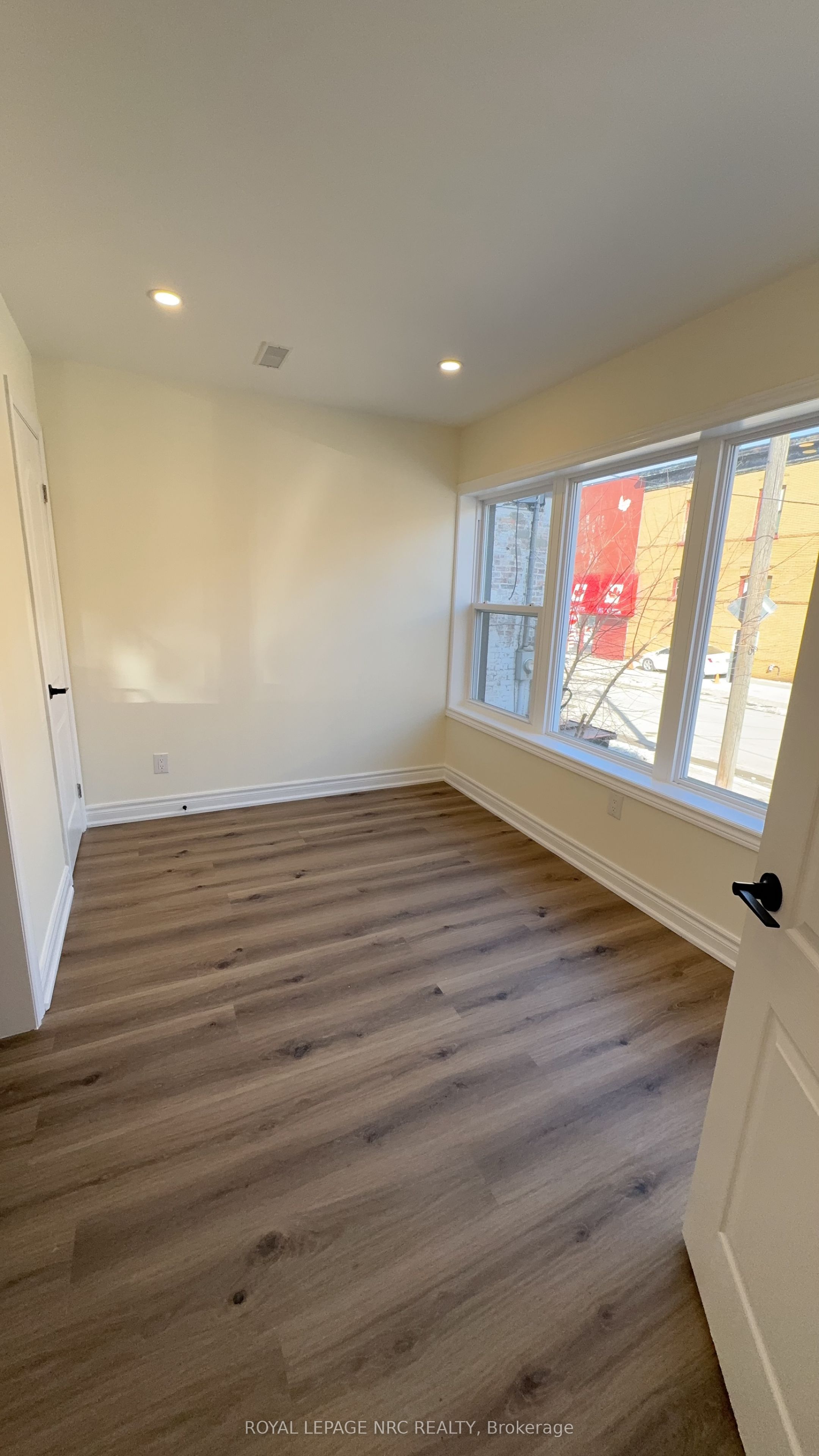 4677 Crysler Avenue Property Photo 8