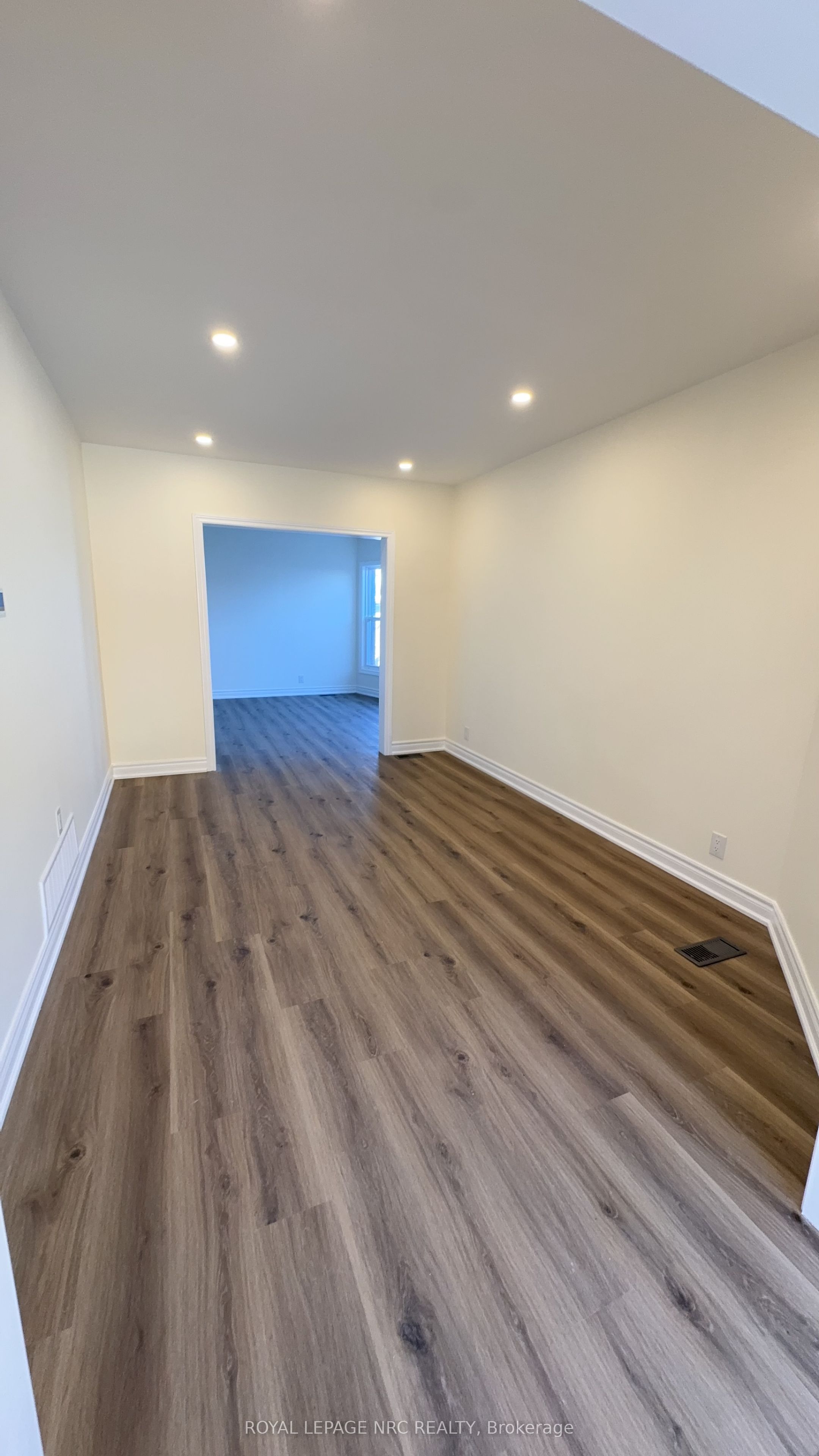 4677 Crysler Avenue Property Photo 9