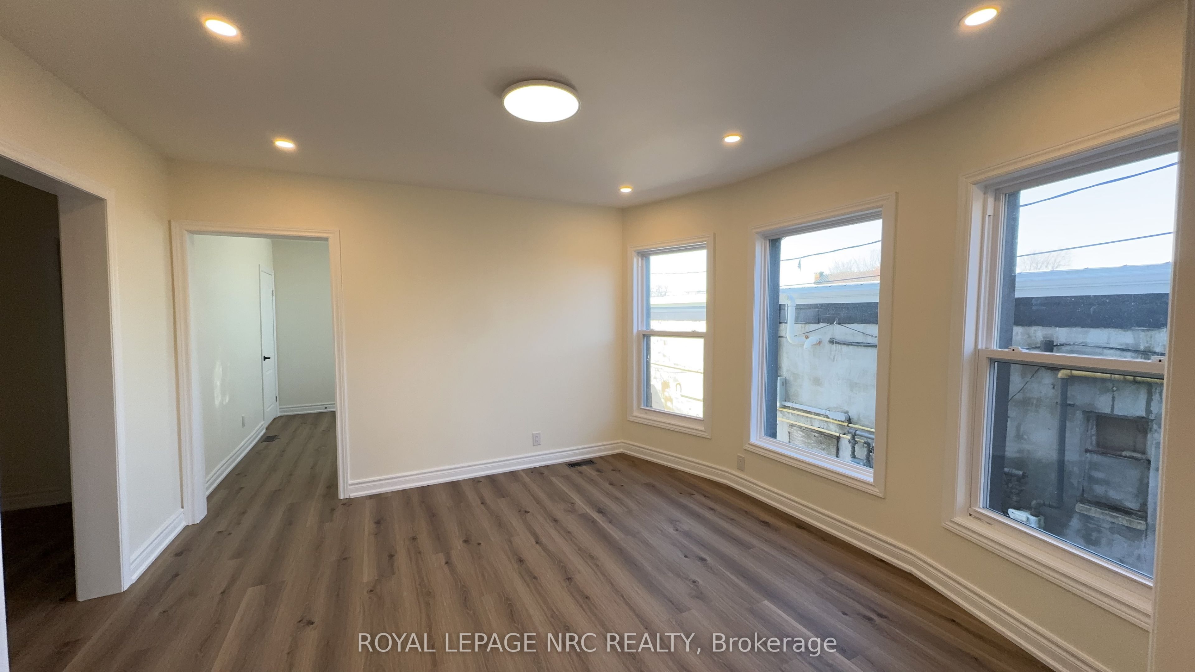 4677 Crysler Avenue Property Photo 10