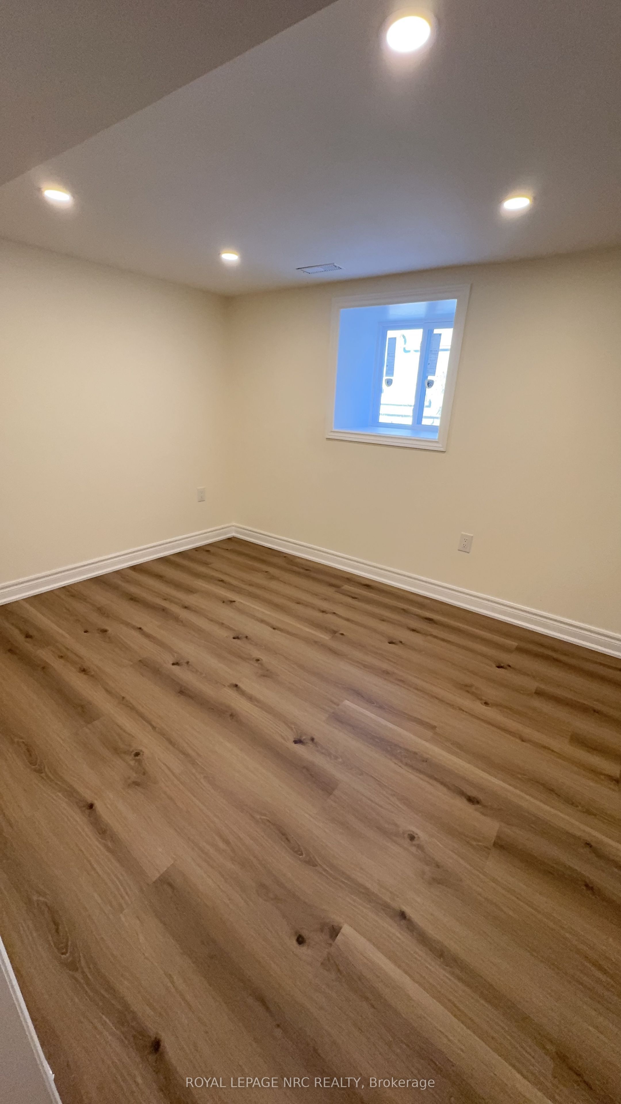 4677 Crysler Avenue Property Photo 16