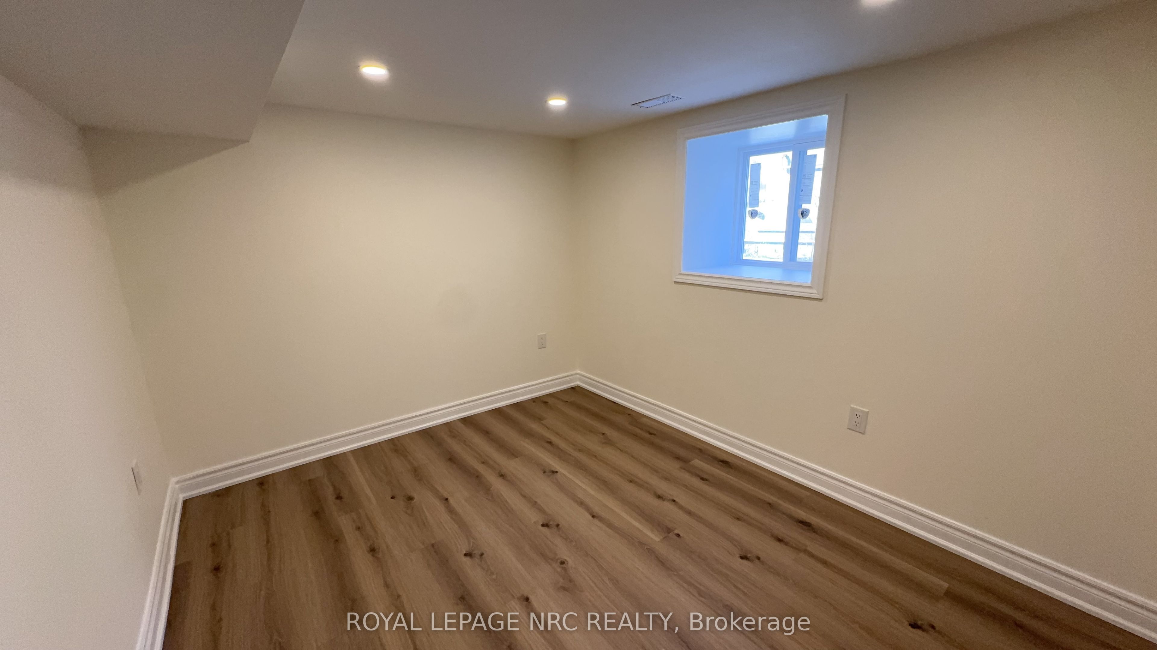 4677 Crysler Avenue Property Photo 17
