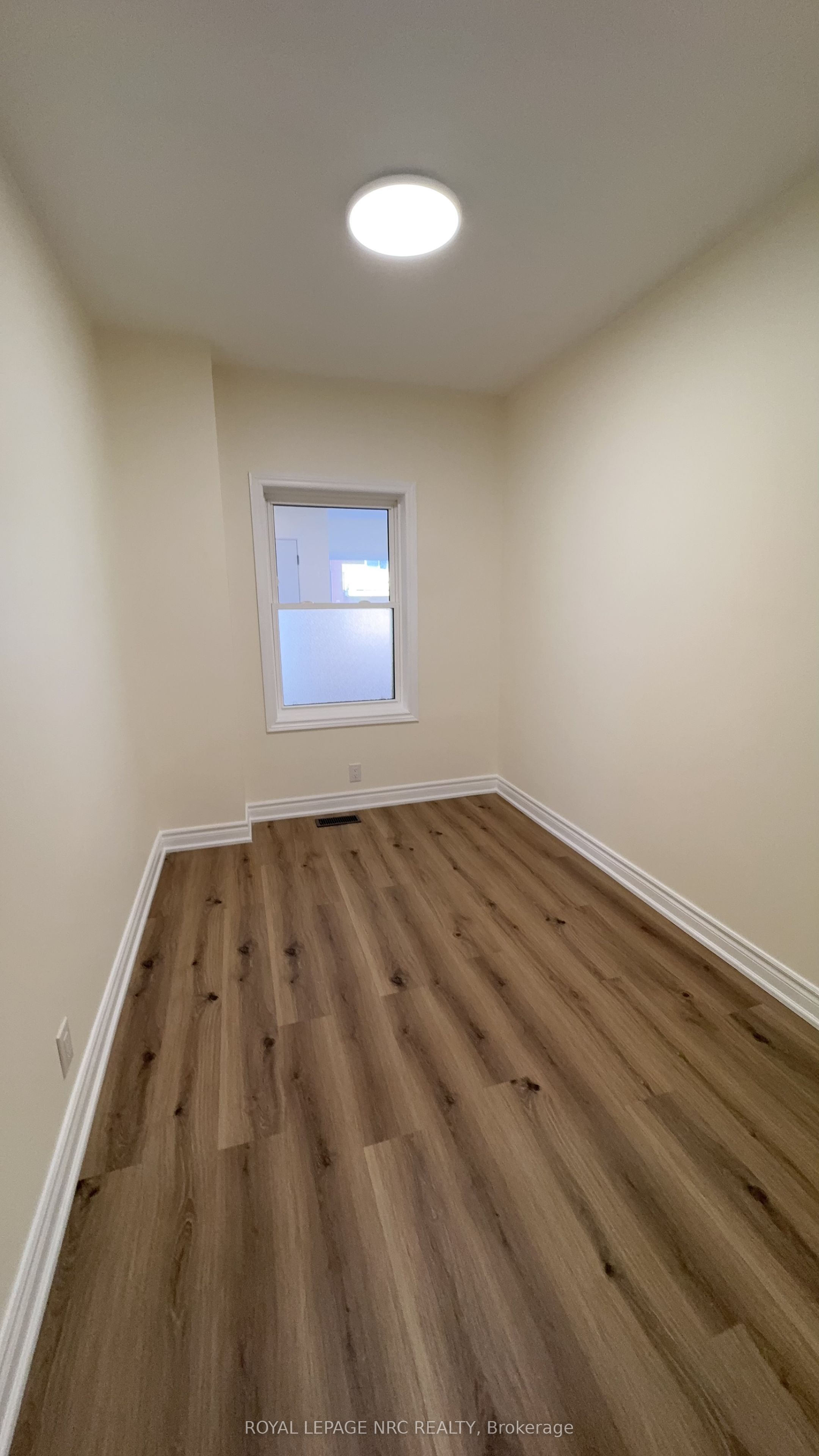 4677 Crysler Avenue Property Photo 42