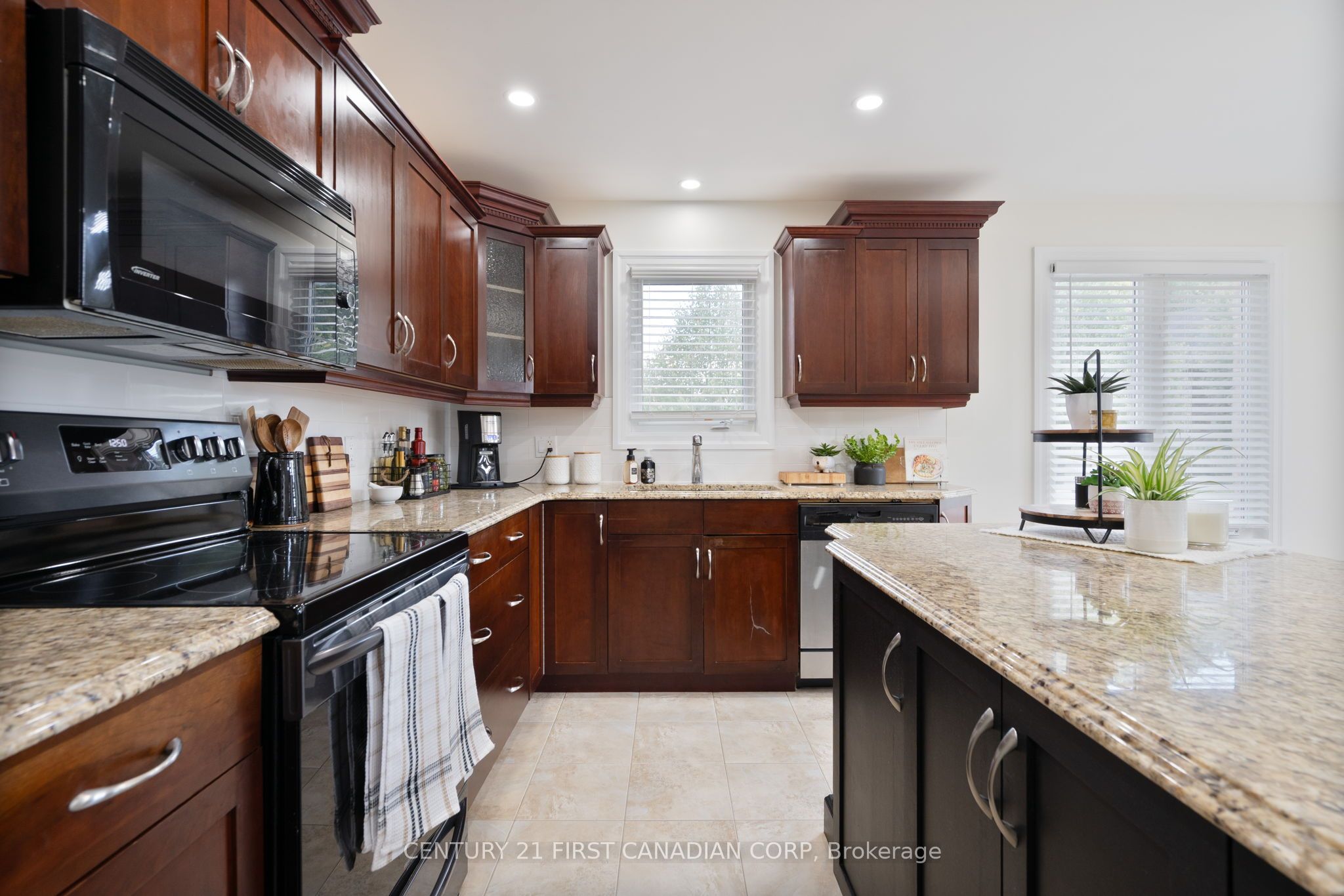 1625 Shore Road Property Photo 13