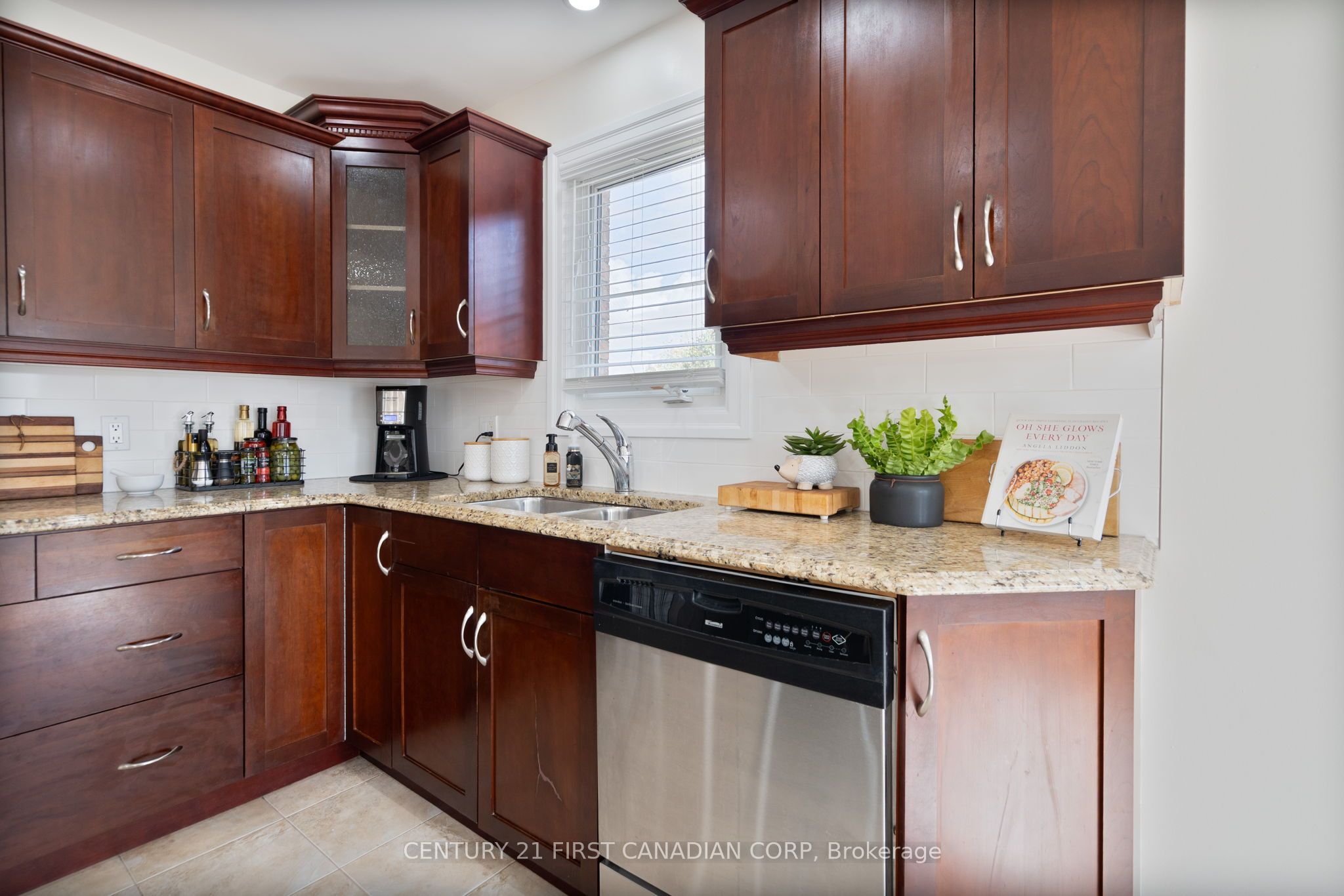 1625 Shore Road Property Photo 15