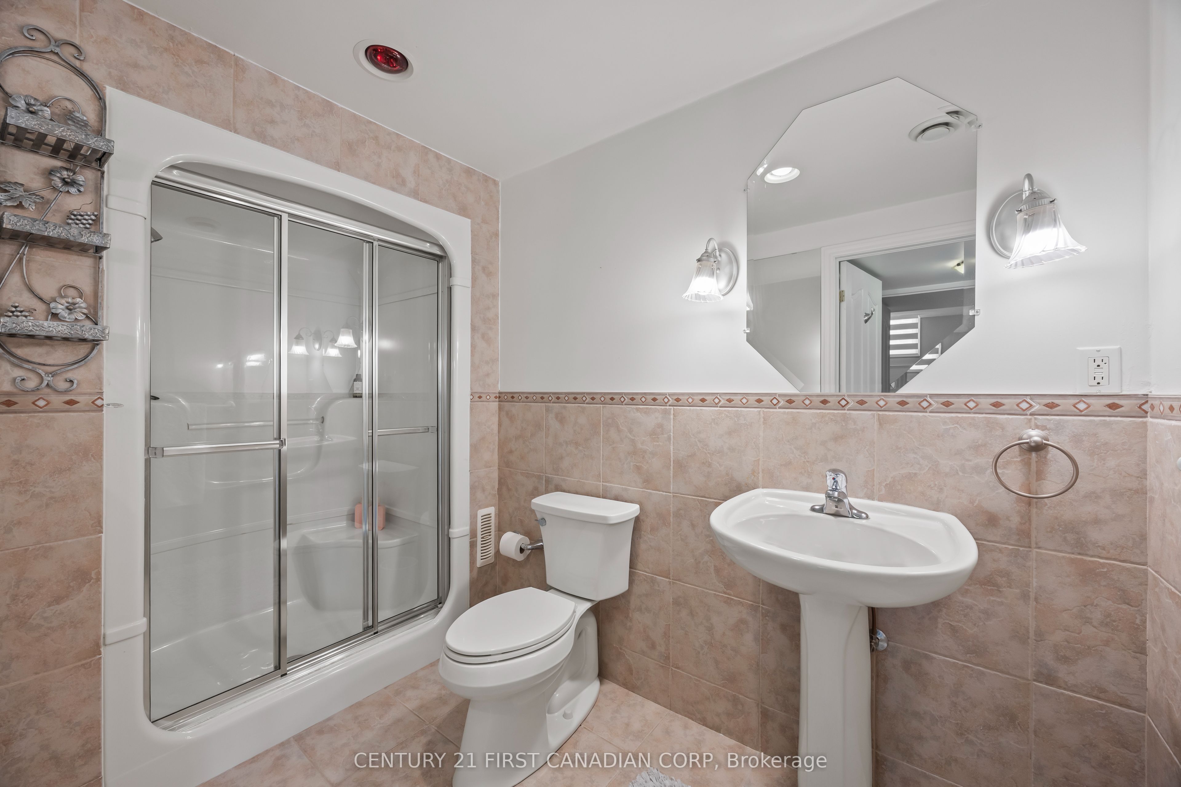 1048 Sandy Somerville Drive Property Photo 28