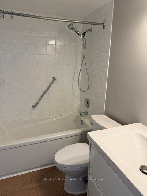 24 Midland Drive 507 Property Photo 7
