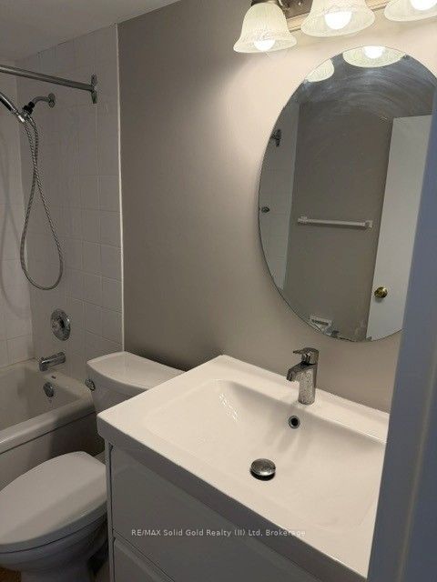 24 Midland Drive 507 Property Photo 8